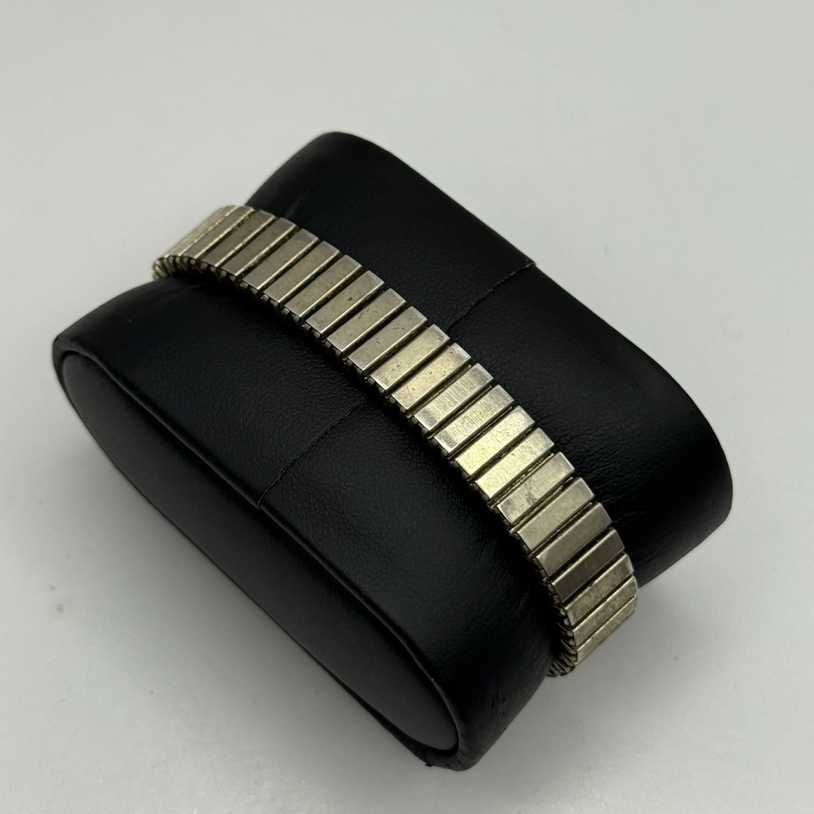 21mm Working Vintage Ladies Seiko 2320-5600 Expandable Strap Japan Quartz Watch