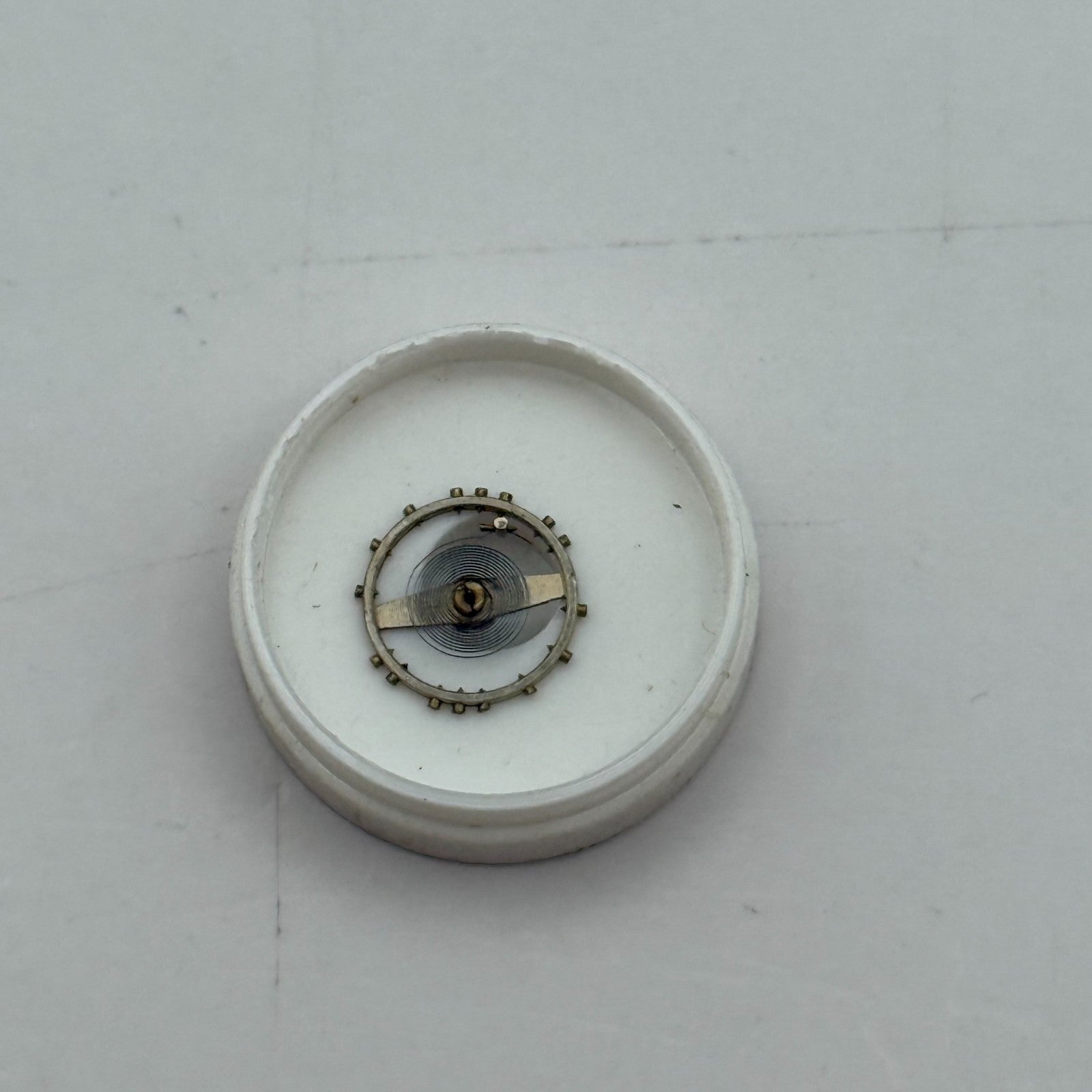 ETA 411 Balance Complete 6 3/4''' Renata Watch Movement Parts Vintage NOS