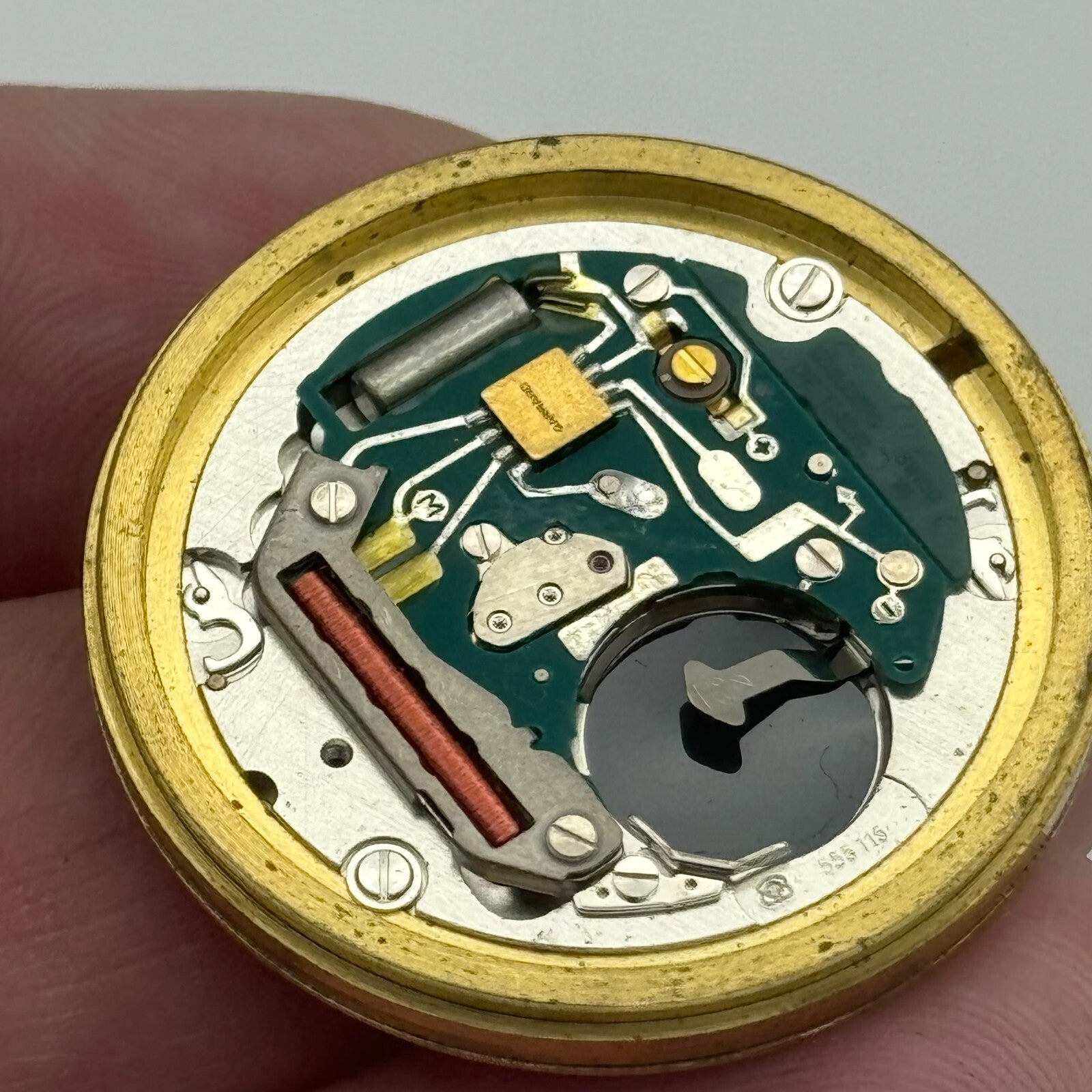 31.5mm Men’s Garrard ETA 555.115 Quartz Watch Movement Vintage UNTESTED PARTS