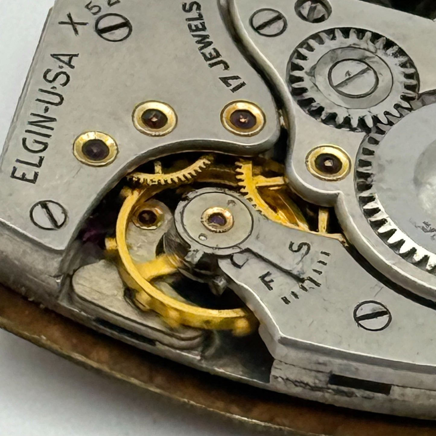 Running 1939 Vintage 15/0s Elgin 537 Model 1 American Watch Movement FOR PARTS