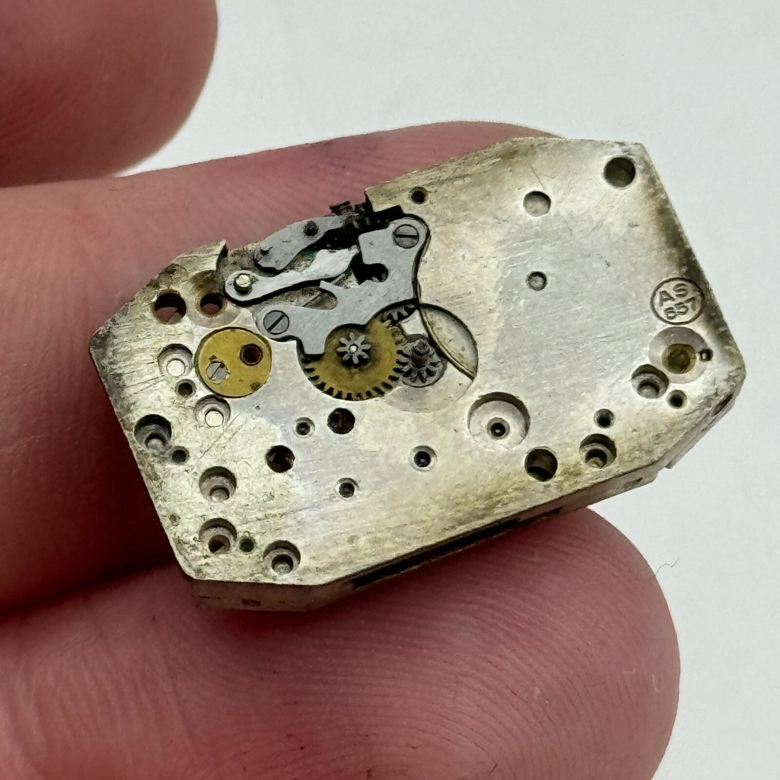15.9mm Ladies AS 557 Tank Watch Movement Manual Wind 15 Jewel Swiss PARTS SPARES
