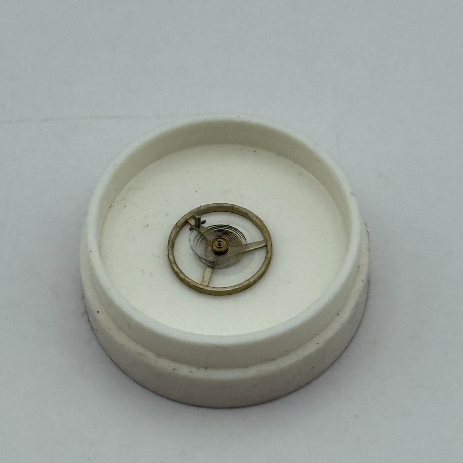AS 976 1012 Balance Wheel Complete And Spring  532 M Watch Movement Parts 