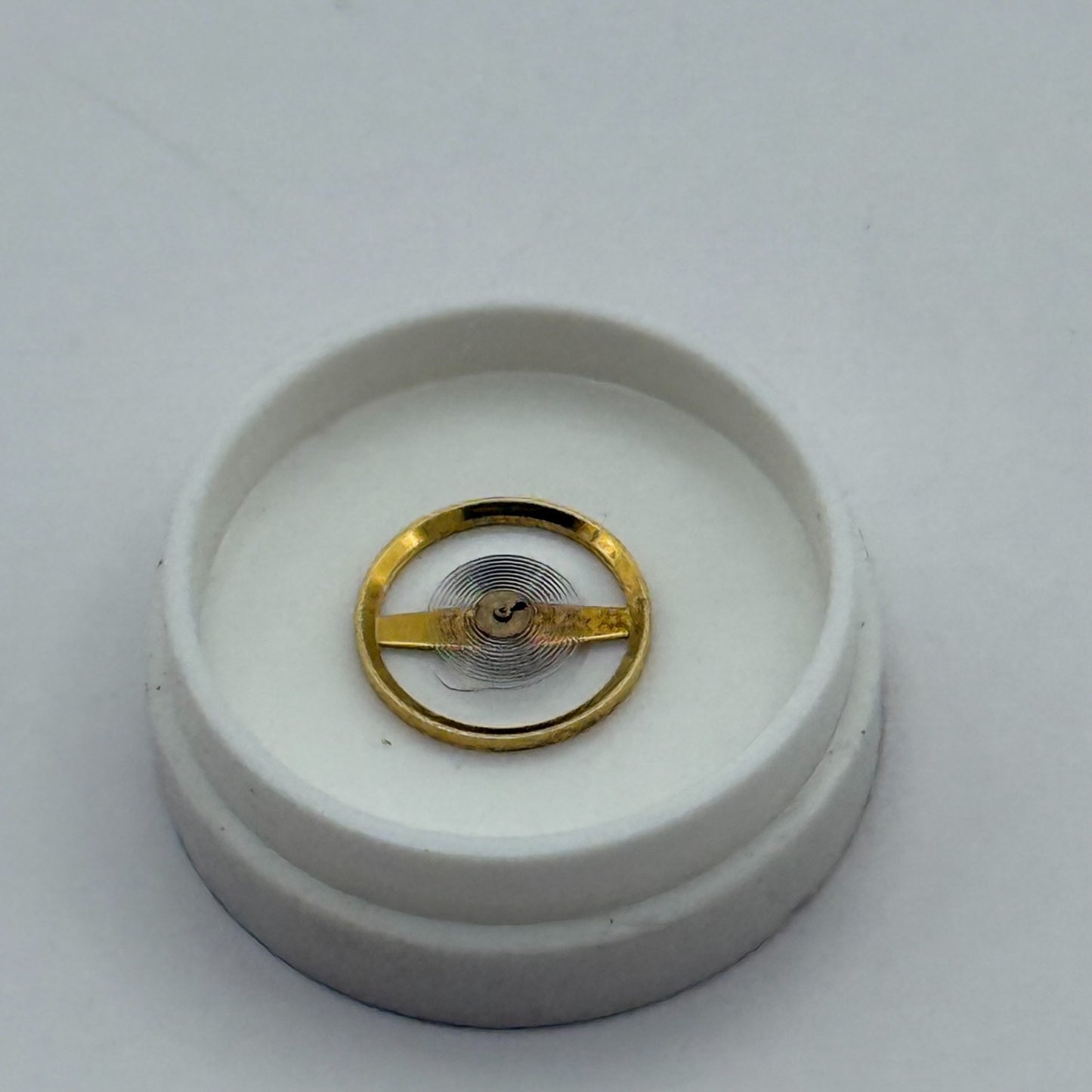 BFG 927 Balance Wheel Complete And Spring 6¾-8’’’  1512 M Watch Movement Parts 