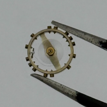 FEF 430 6600 Balance Wheel Complete And Spring 943 M Watch Movement Parts NOS