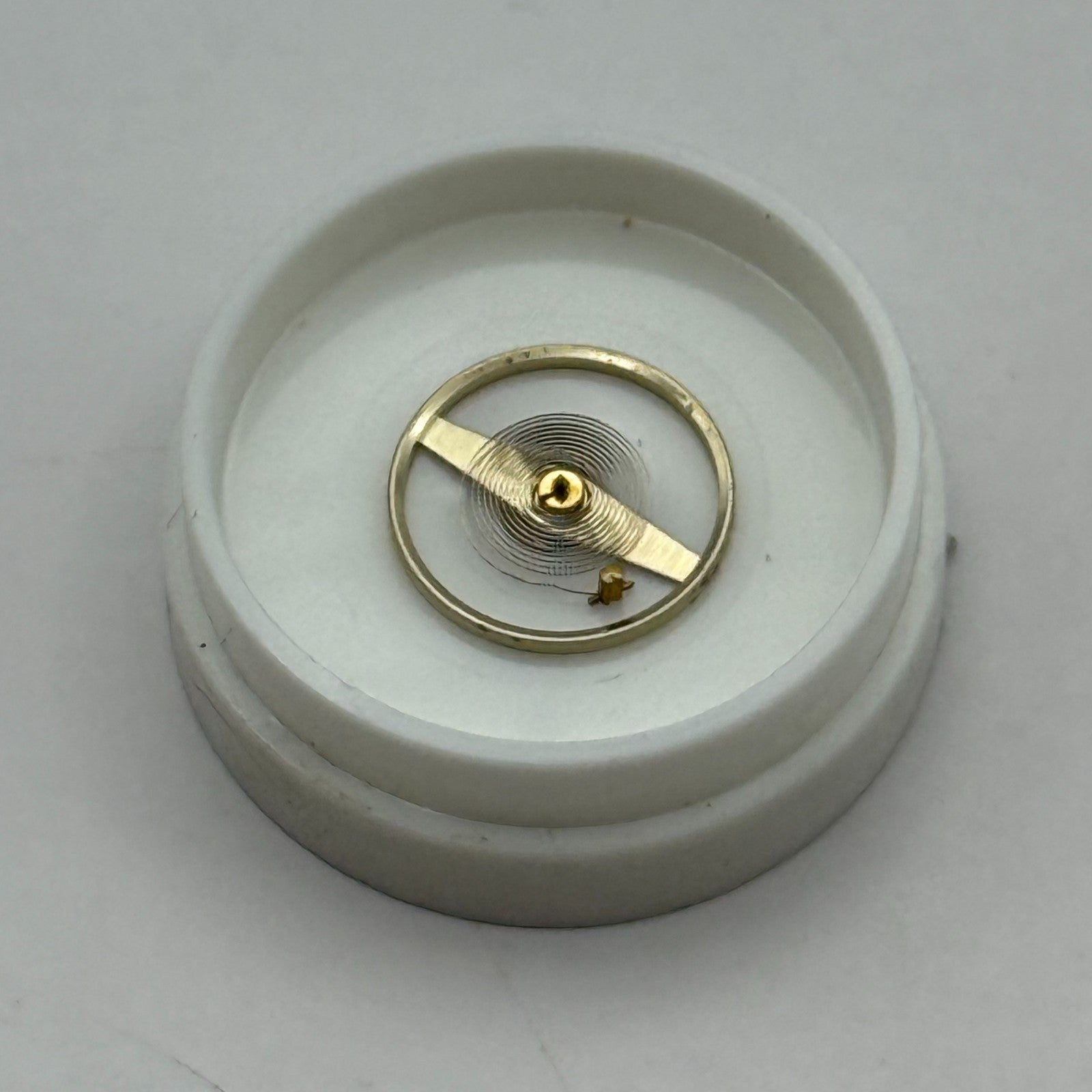 Oris 671 672 Balance Wheel Complete And Spring 8¾’’’ 1724 M Watch Movement Parts