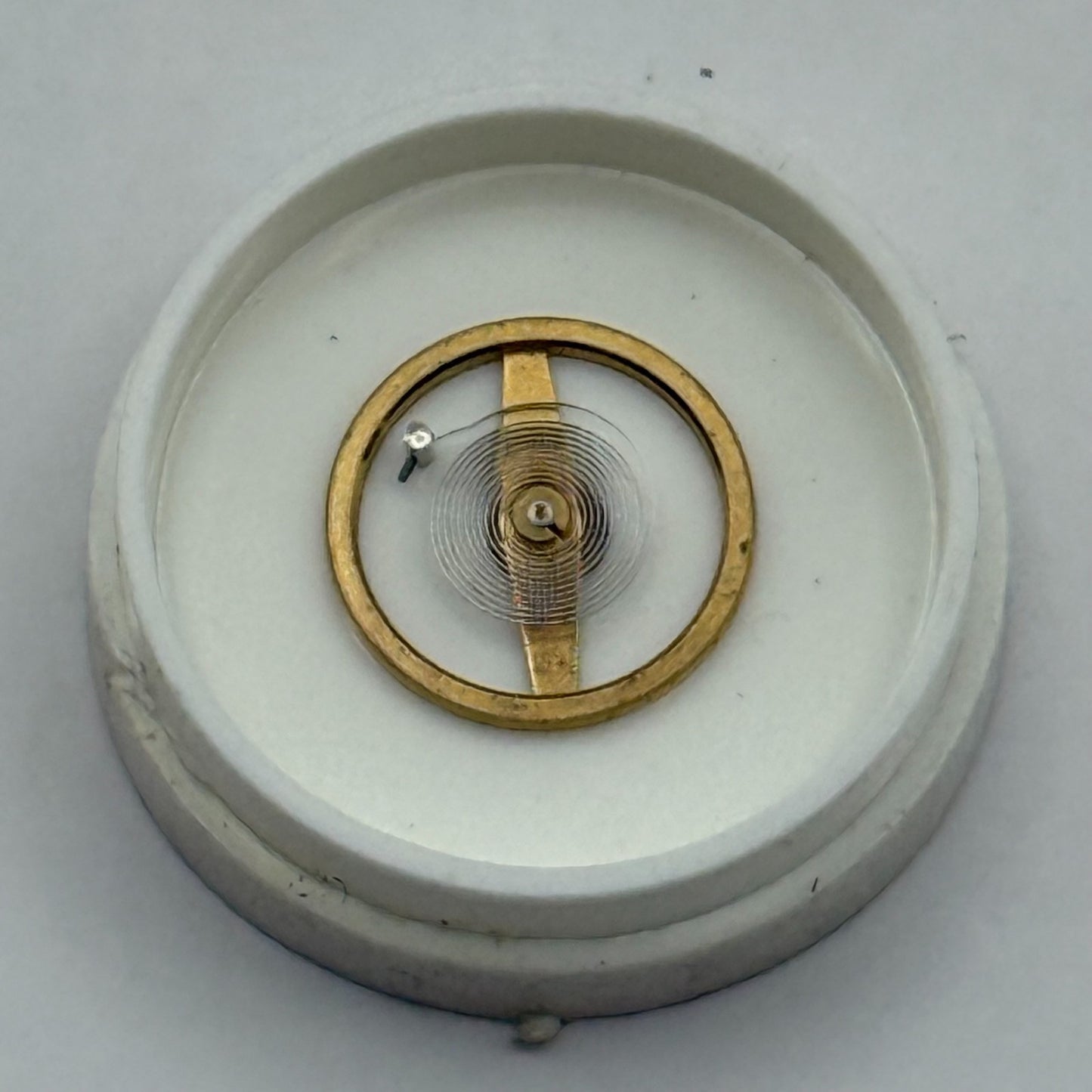 CHP 680 CRC 850 Balance Wheel Complete And Spring 1701 M Watch Movement Parts 