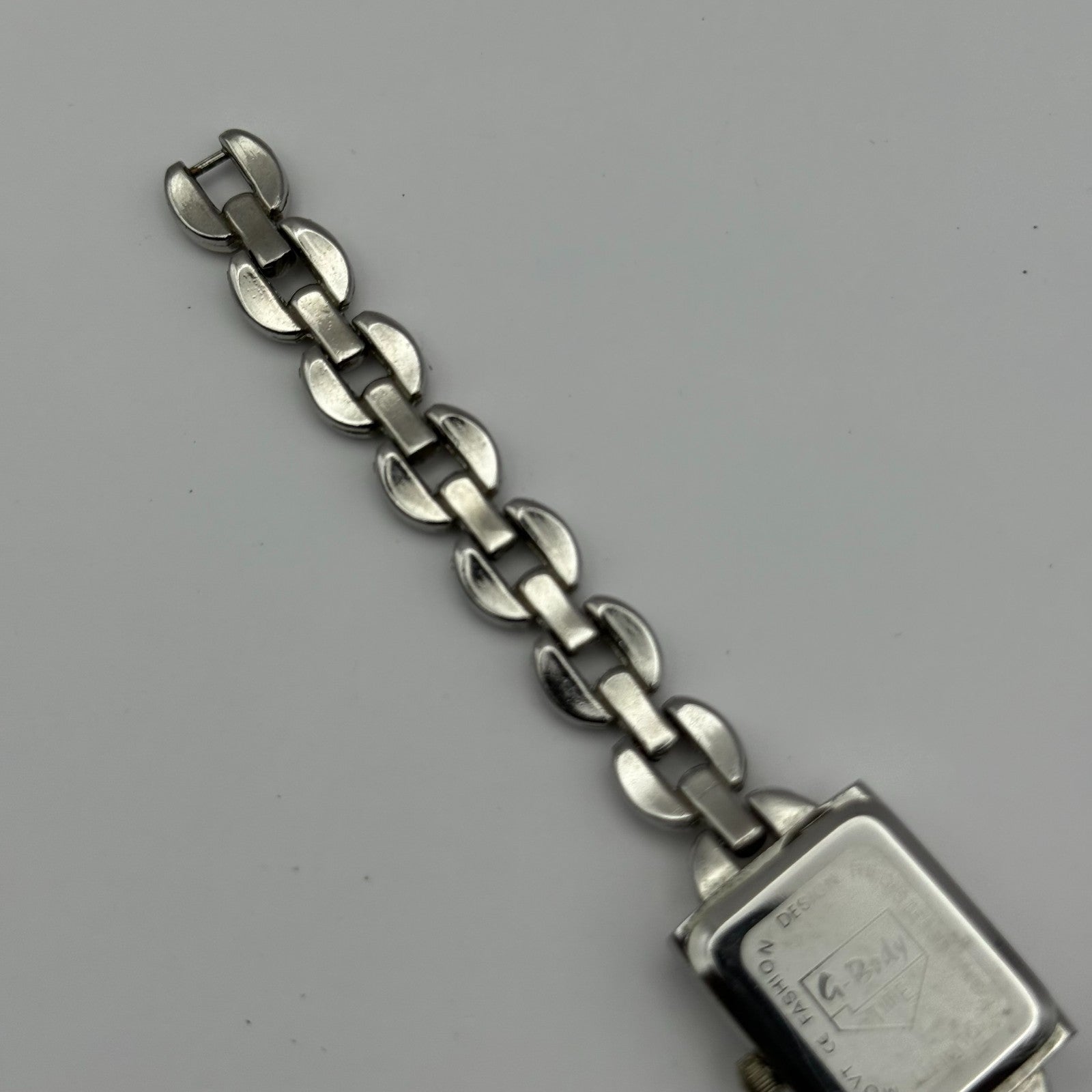 G-Body Time Ladies Quartz Watch White Dial Silver Tone Bracelet Working 19mm