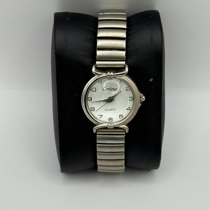 Genious Ladies Quartz Watch Silver Tone Expandable Band Japan Steel Working 24mm