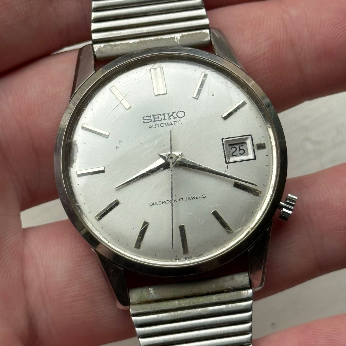 Men's Vintage Seiko Full AutoWinding Watch Diashock Bracelet 36mm Japan Running