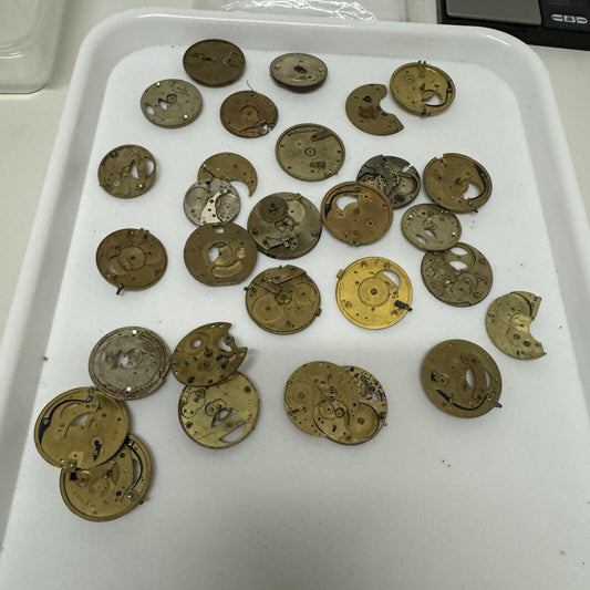 590 Grams Mixed Partial Pocket Watch Movements Watchmakers Job Lot Spares Parts