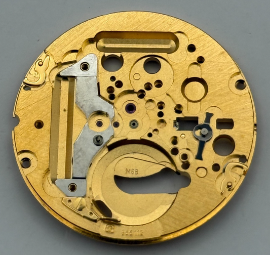ETA 955.112 Quartz Watch Movement 7 Jewels Swiss Vintage Parts Repair 26.1mm