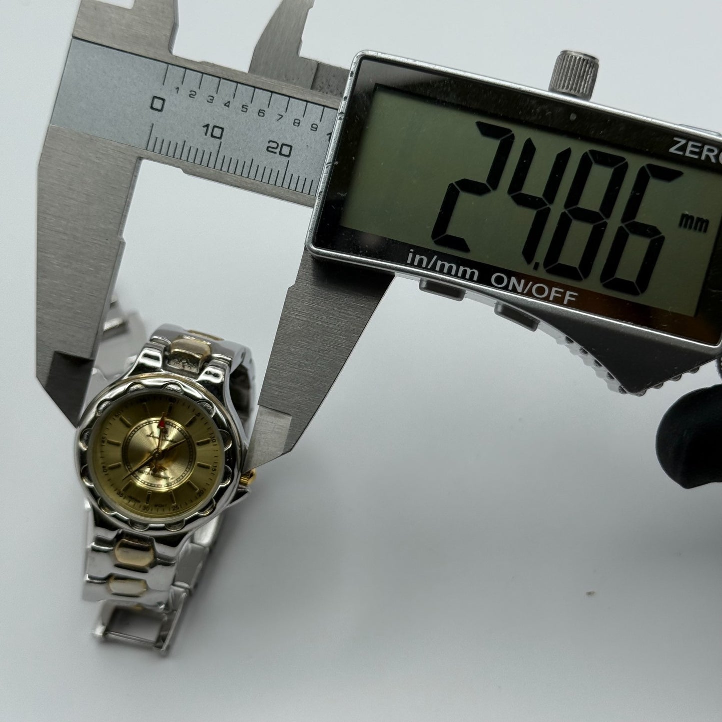 LS Louis Santini Ladies Quartz Watch Two Tone Bracelet Japan Working 24mm