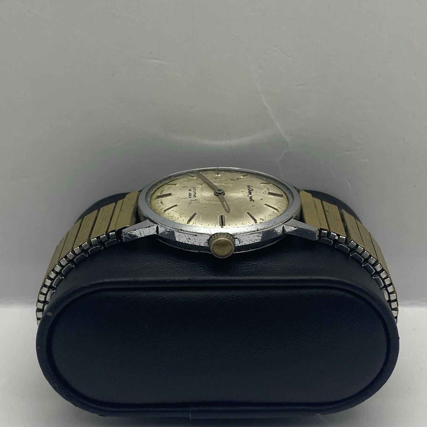 33mm WORKING Vintage Le Cheminant Manual Wind FHF ST 96 Wristwatch To Restore