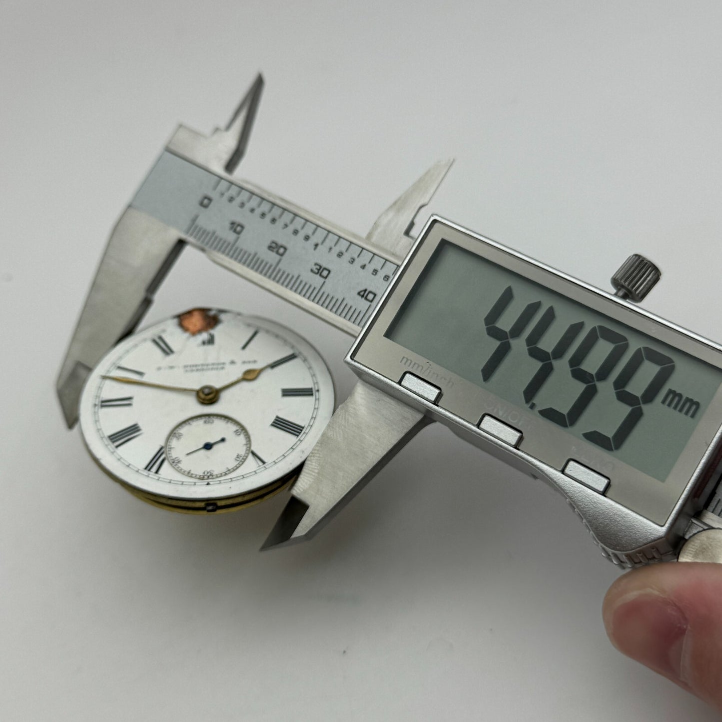 45mm Antique J W Johnston & Son Carlisle Key Wound Pocket Watch Movement PARTS