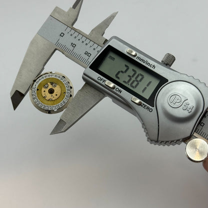 23.8mm F.Mauthe 612 German Manual Wind 17 Jewels Watch Movement Vintage PARTS