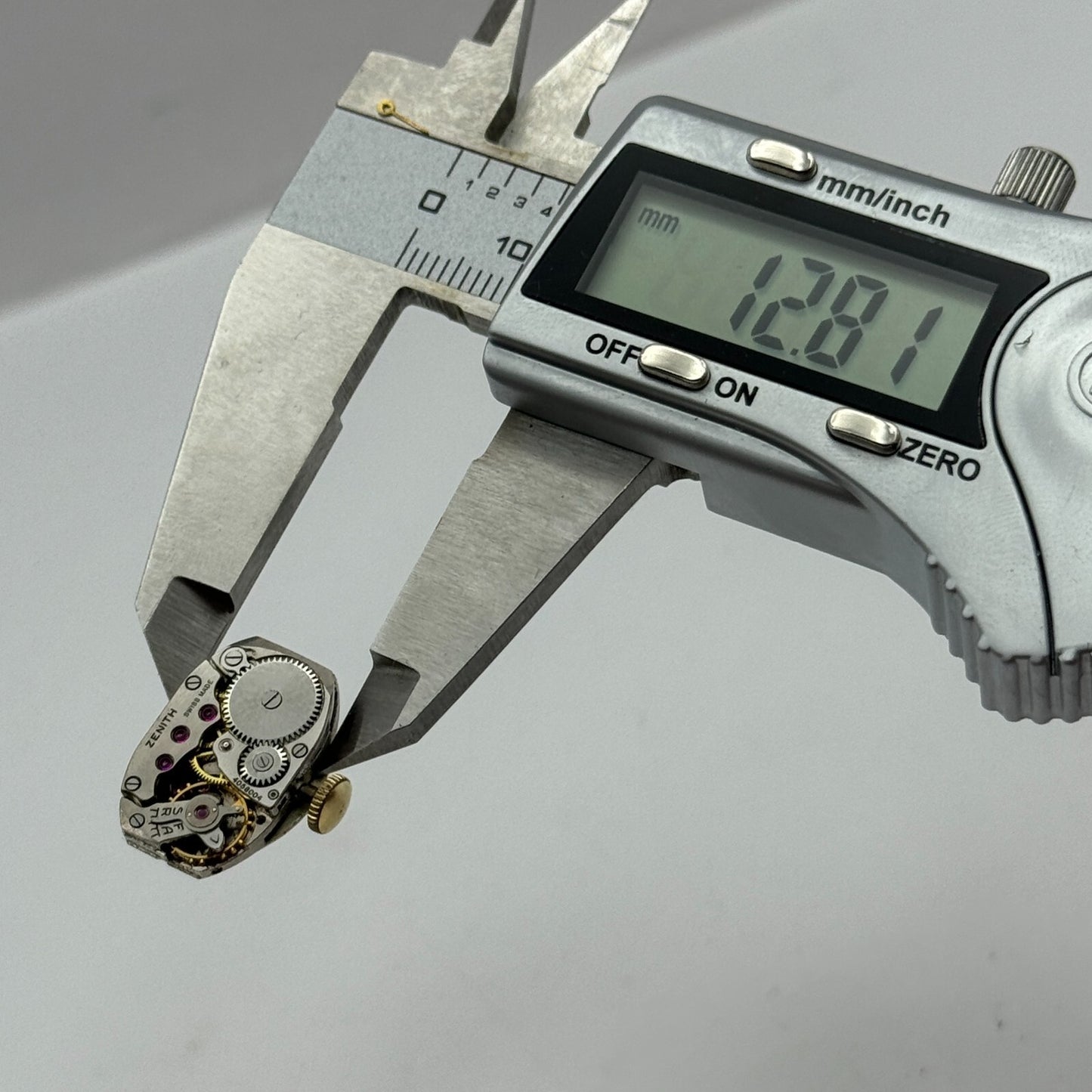 12.8mm Ladies Zenith Cal 525 W H May Nottingham Manual Wind Watch Movement PARTS