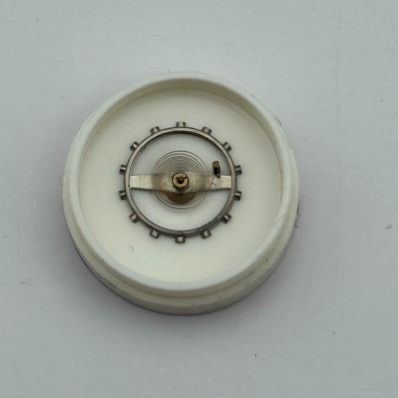 Brac 2001/3 Balance Wheel Complete And Spring   68 Renata Watch Movement Parts  