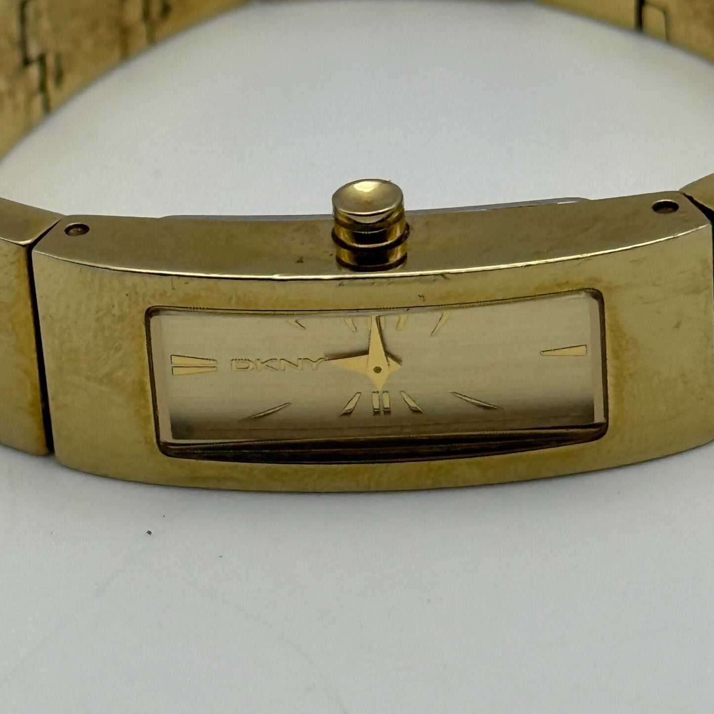 12mm Working Ladies Gold Plated DKNY NY-3814 Quartz Rectangle Watch 5.5 Inches