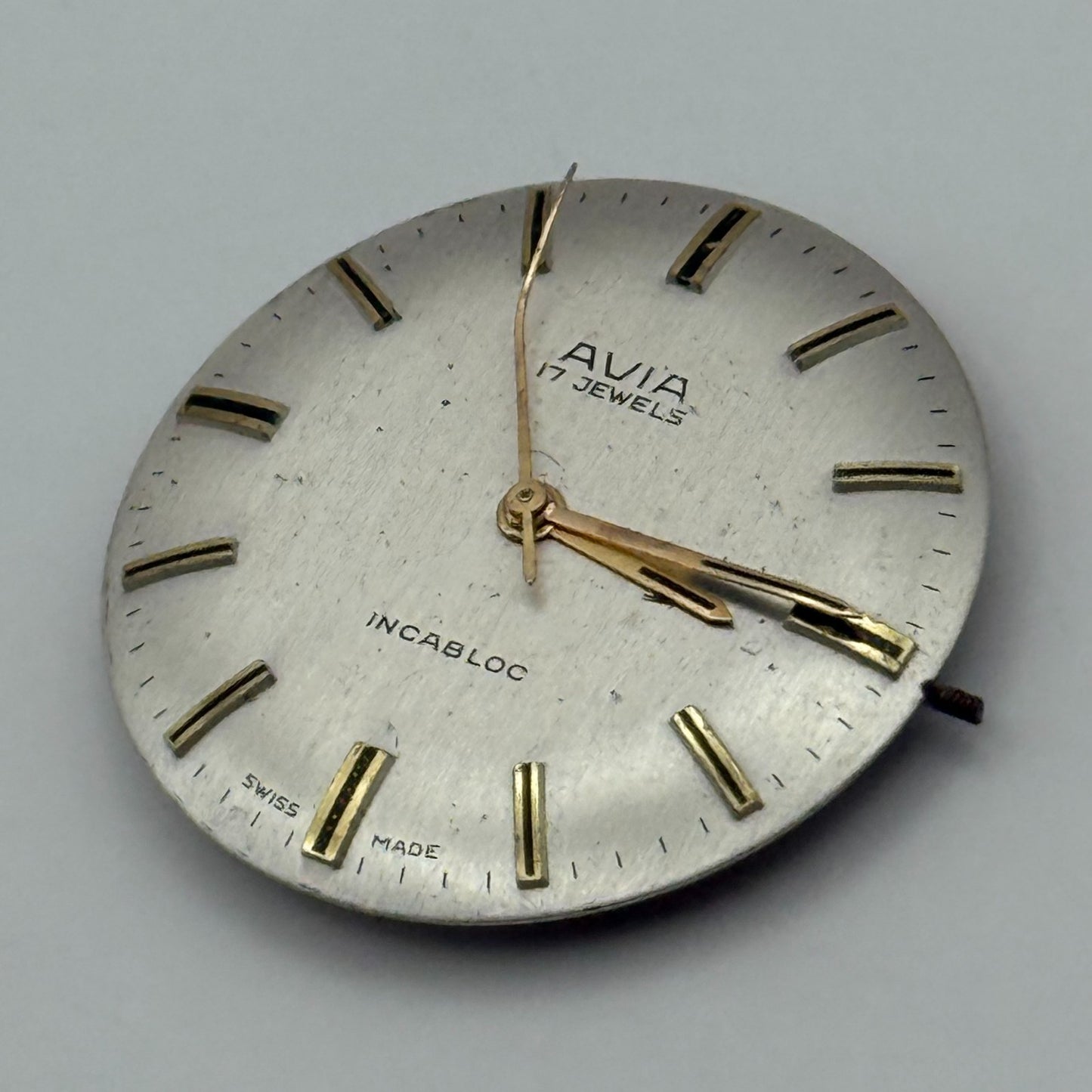 Avia ETA 2391 Watch Movement Manual Wind Vintage Swiss 17 Jewels Parts 25.7mm