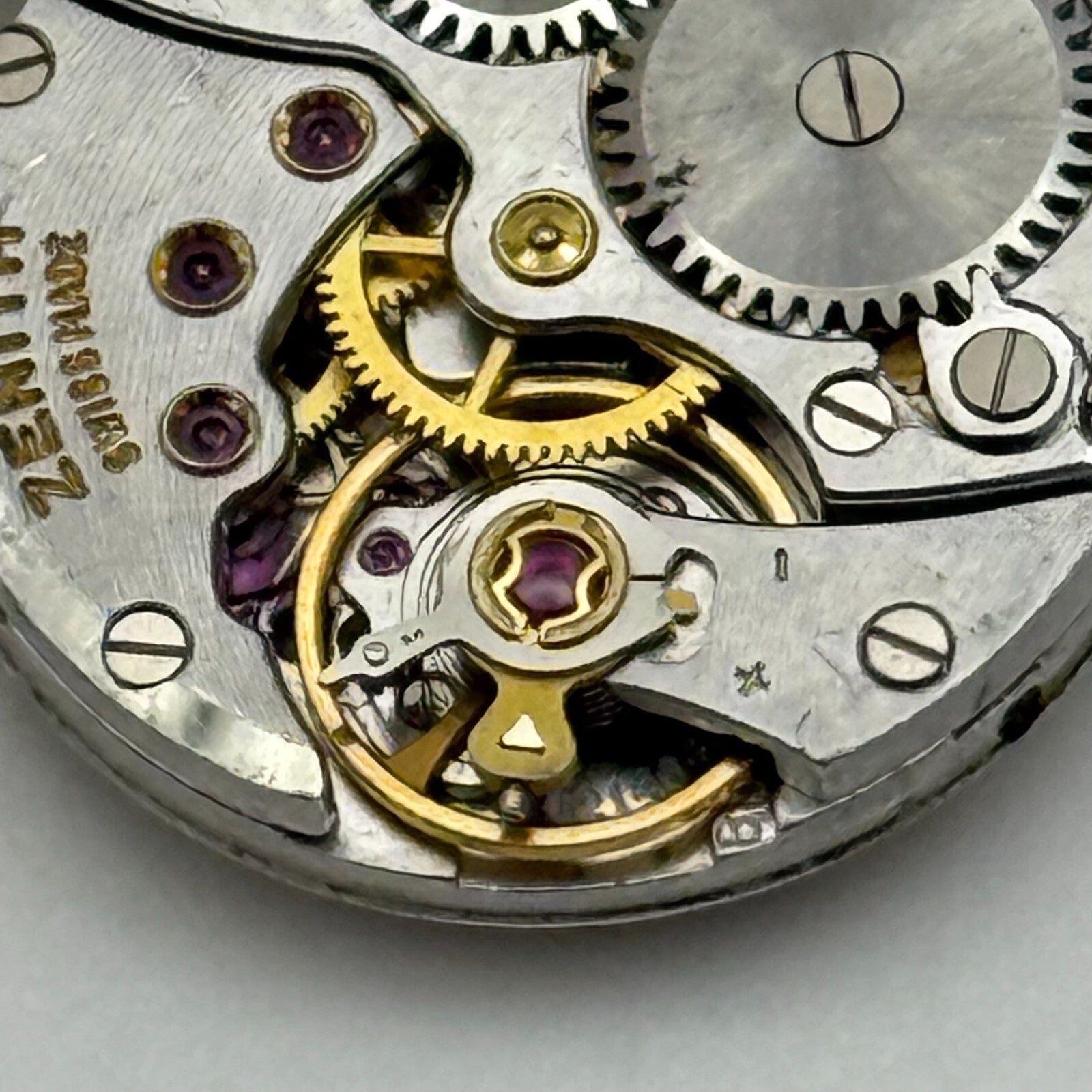 19.6mm Vintage Zenith 88 Swiss Made Manual Wind Watch Movement PARTS REPAIR