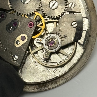 Avia ETA 2391 Watch Movement Manual Wind Vintage Swiss 17 Jewels Parts 25.7mm