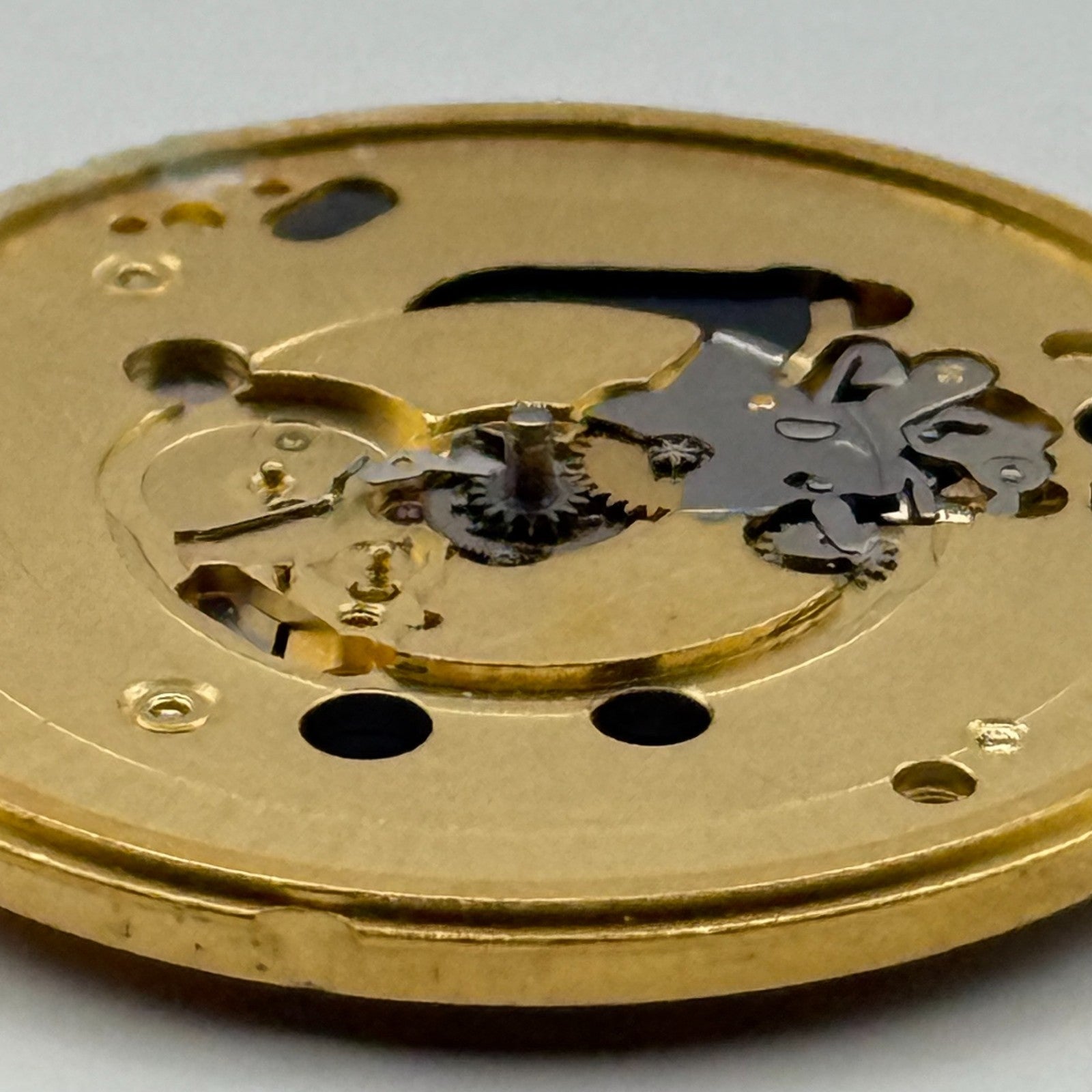 ETA 955.112 Quartz Watch Movement 7 Jewels Swiss Vintage Parts Repair 26.2mm