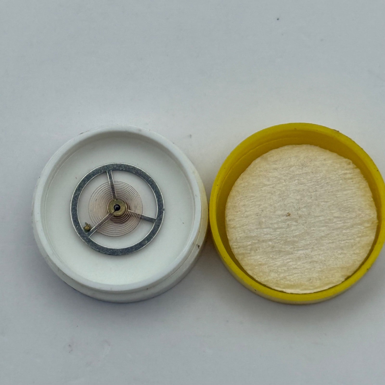 BFG 866 Balance Wheel Complete And Spring DGT Renata 64 Watch Movement Parts NOS