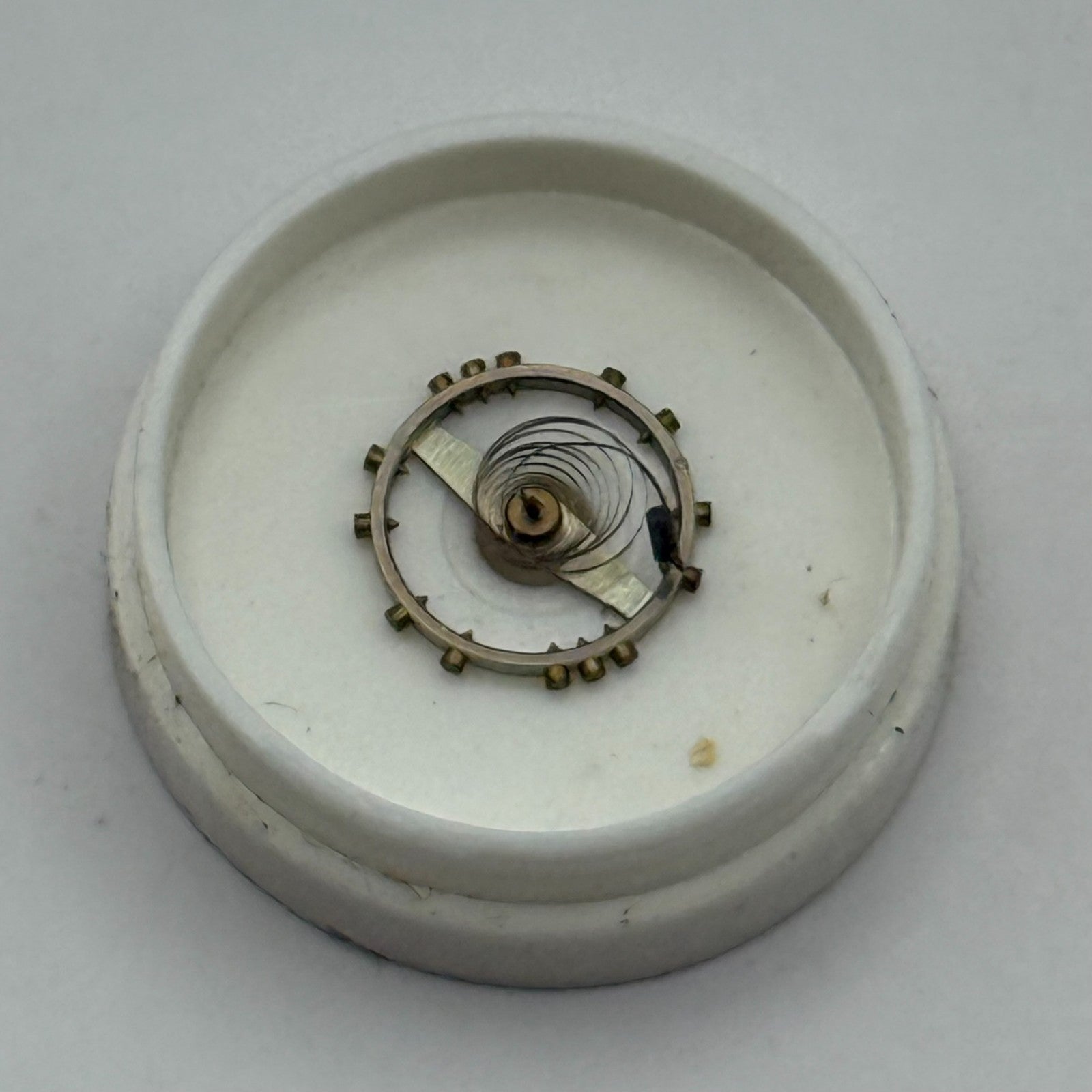 Lanco 524 Balance Complete 5 1/4''' Renata 229 M Watch Movement Parts DAMAGED