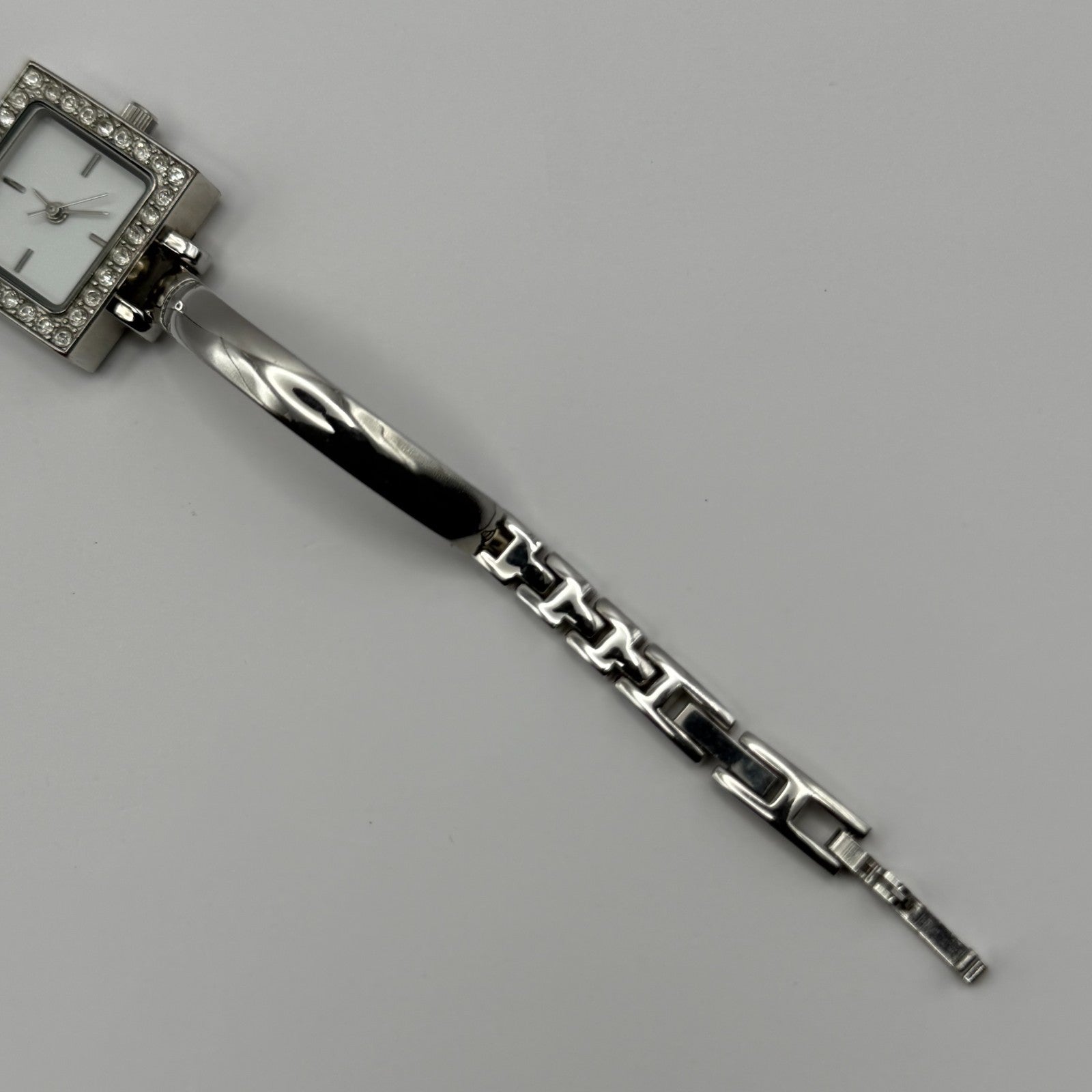 Avon Ladies Quartz Watch Square White Dial Silver Tone Bracelet Working 21mm