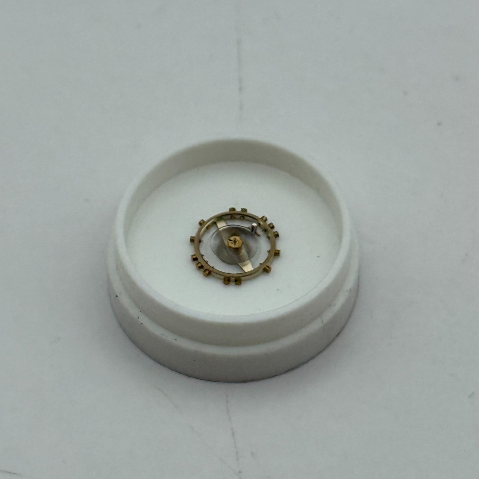 FHF 159 Balance Wheel Complete And Spring 3-10''' 190 M Watch Movement Parts