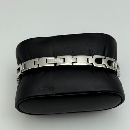 20mm Working Ladies Radley Silver Tone Quartz Panel Bracelet Watch 6 Inches