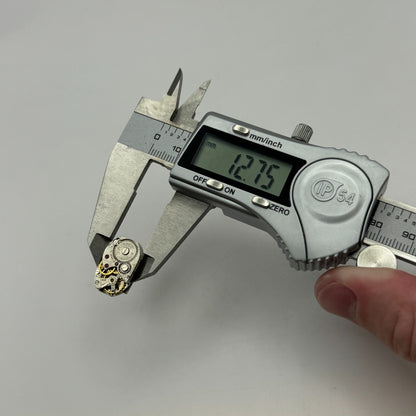 12.7mm Ladies Baume 17 Jewels Swiss Manual Wind Watch Movement Vintage PARTS