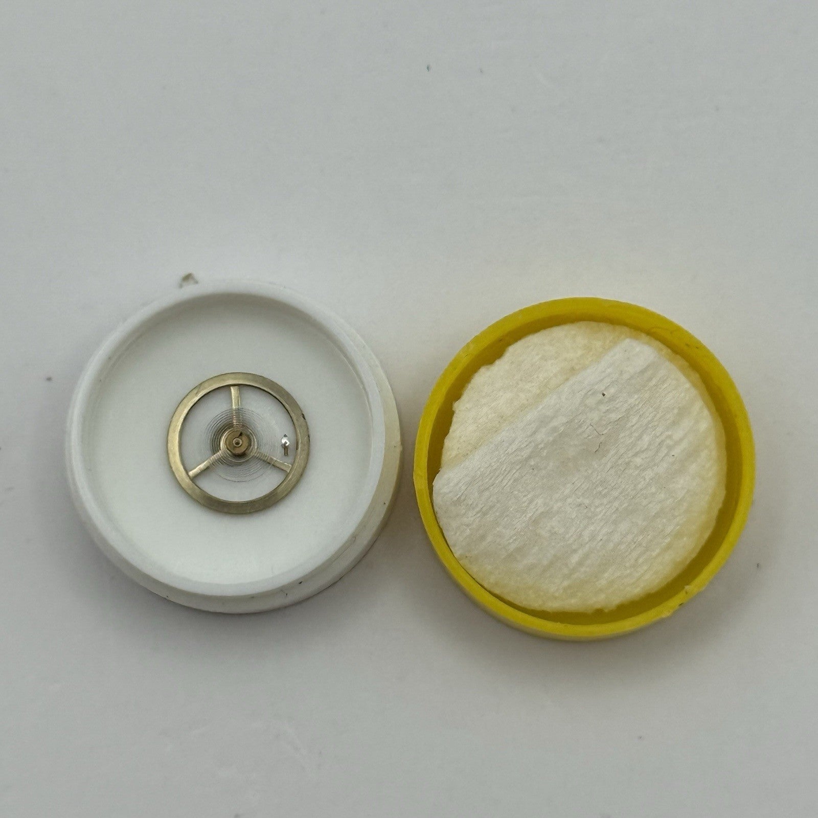 EB 1333 Balance Wheel Complete And Spring 8 3/4''' 118 Watch Movement Parts NOS