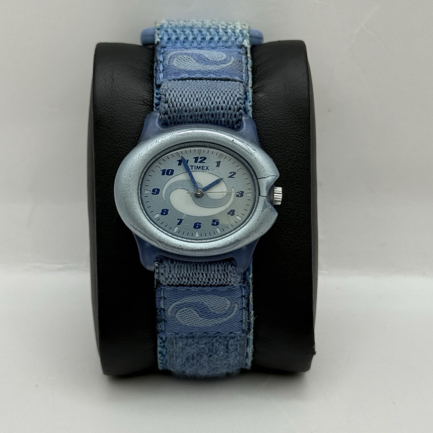 29mm Working Vintage Ladies Timex CR 1216 Blue Dial Strap Quartz Watch