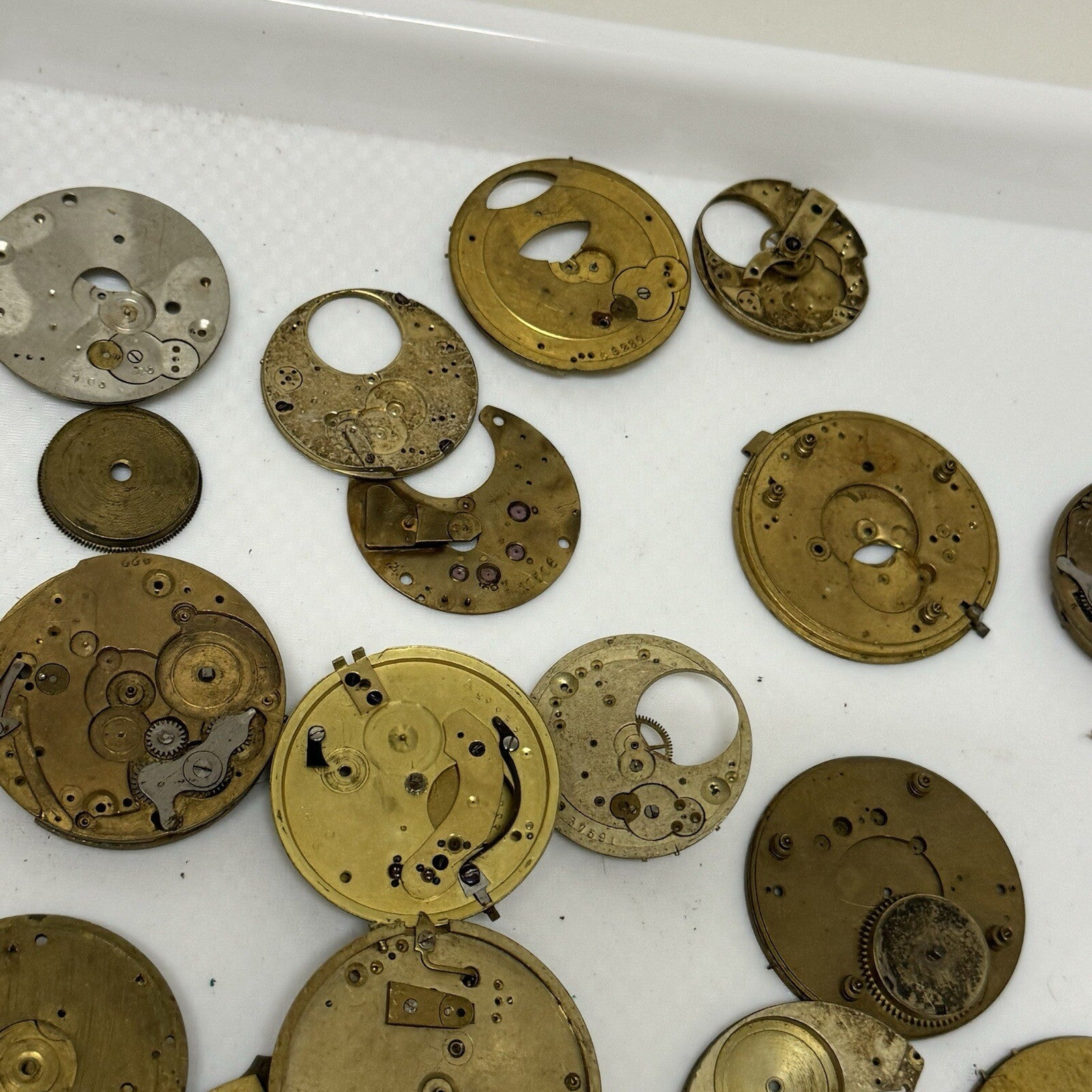 590 Grams Mixed Partial Pocket Watch Movements Watchmakers Job Lot Spares Parts