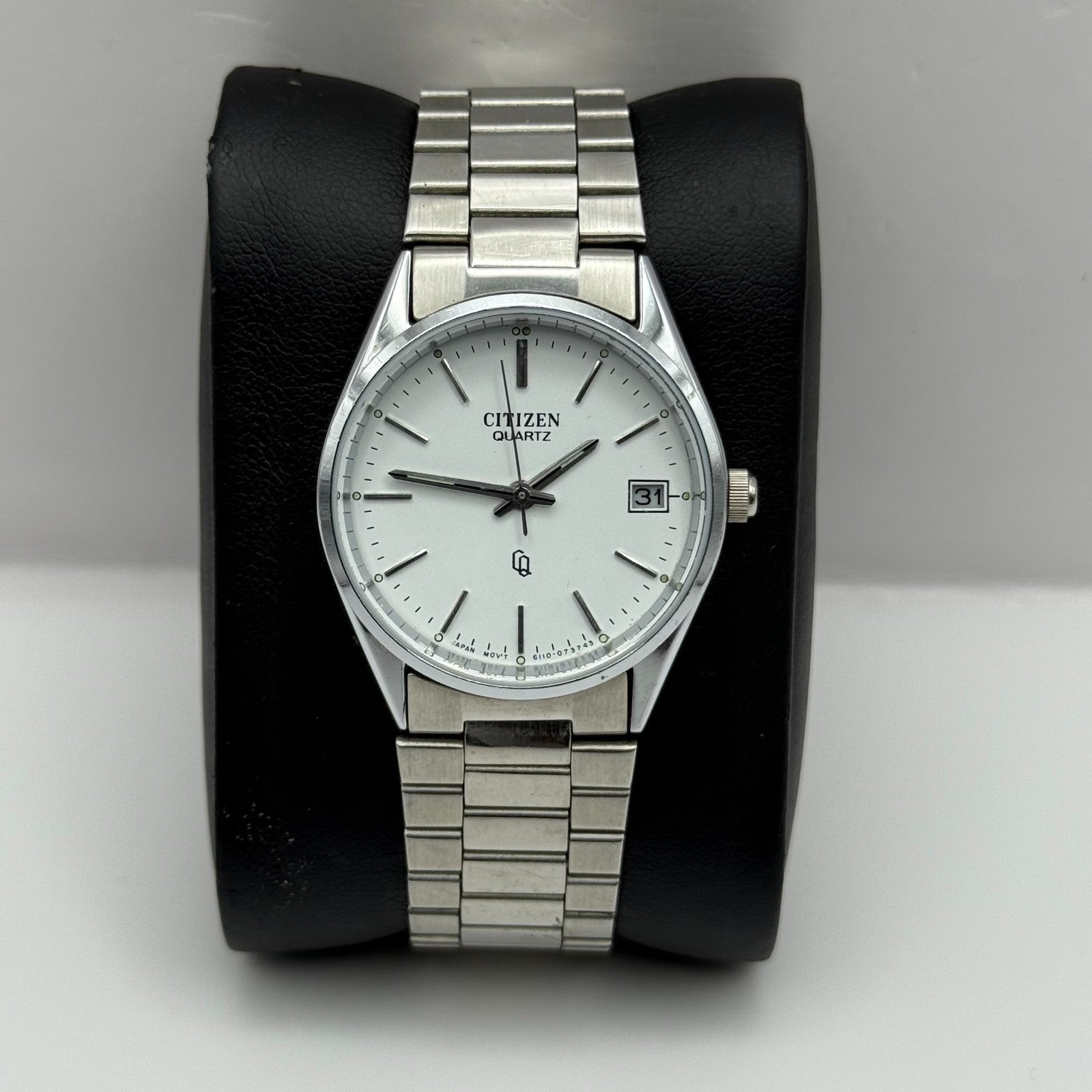 Citizen CQ Quartz Watch 6110-073185 Date Silver Tone Japan 30mm PARTS REPAIR
