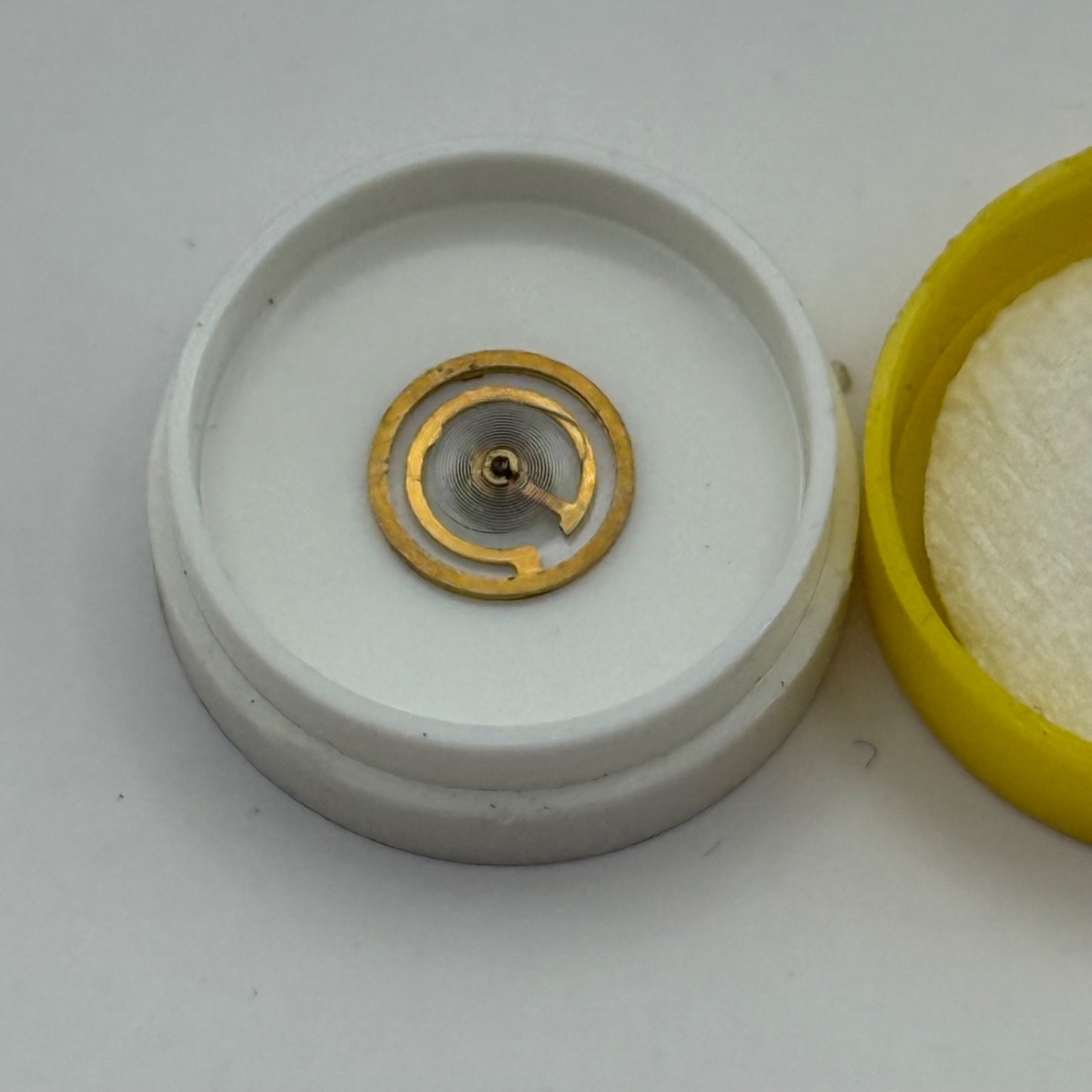 BFG 930 Balance Wheel Complete And Spring 7 3/4''' Watch Movement Parts NOS 