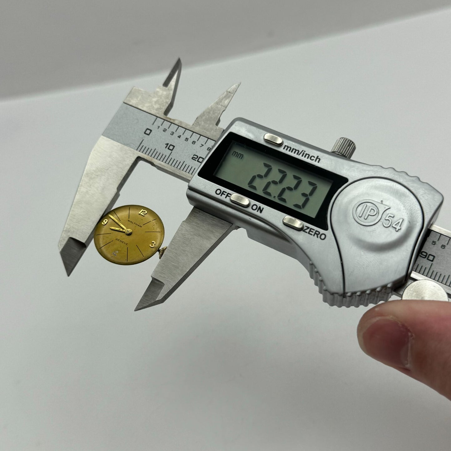 19.7mm Running Waltham ETA 2412 Ladies Manual Wind Swiss Watch Movement PARTS