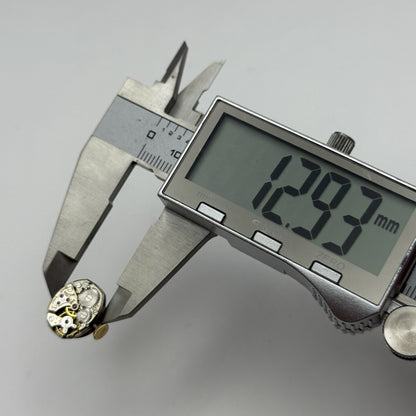 12.9mm Vintage Ladies Bulova 5AD Manual Wind Swiss Watch Movement PARTS REPAIR