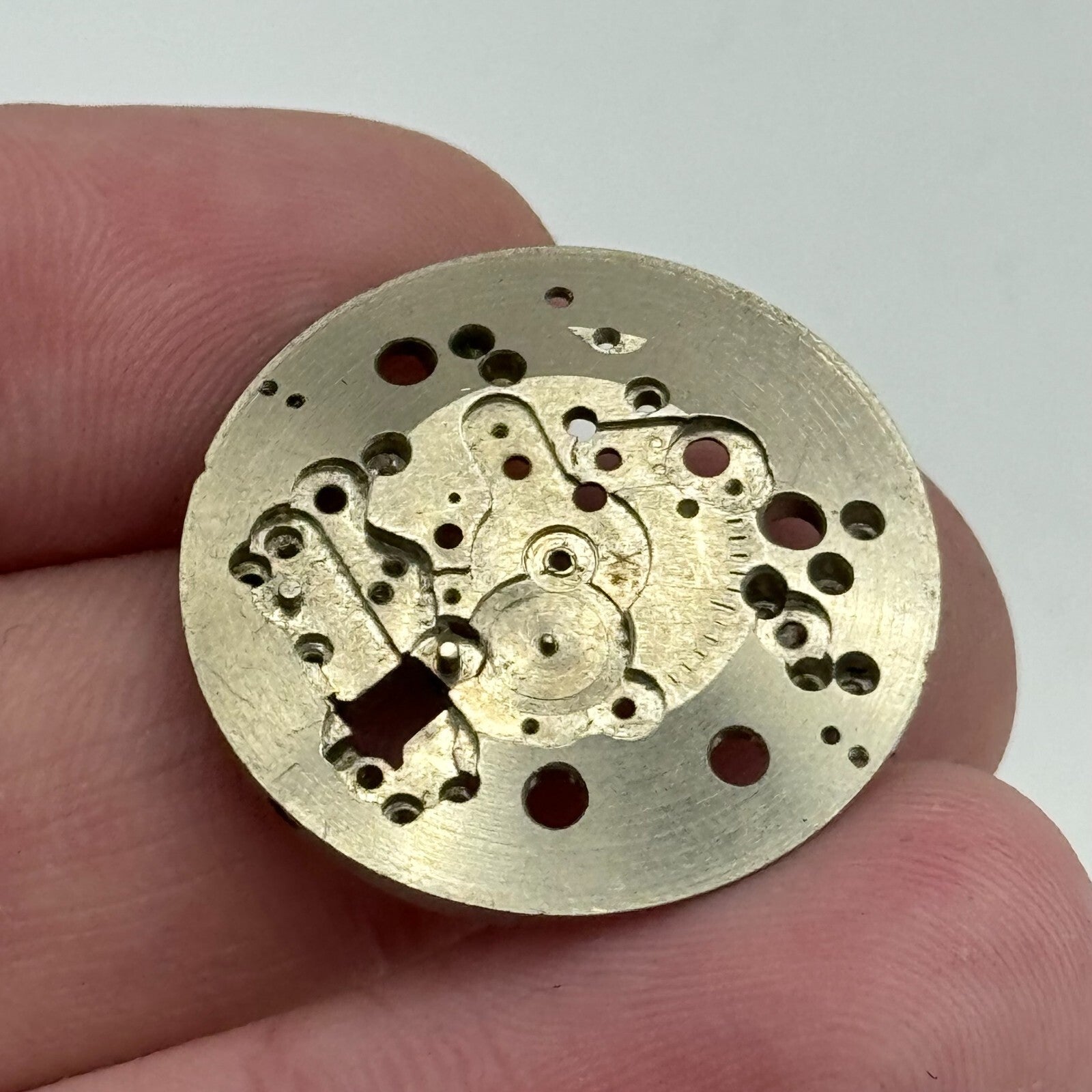 25.6mm Men's ETA 1147 Doxa 11 1/2 Manual Wind Watch Movement Main Plate PARTS