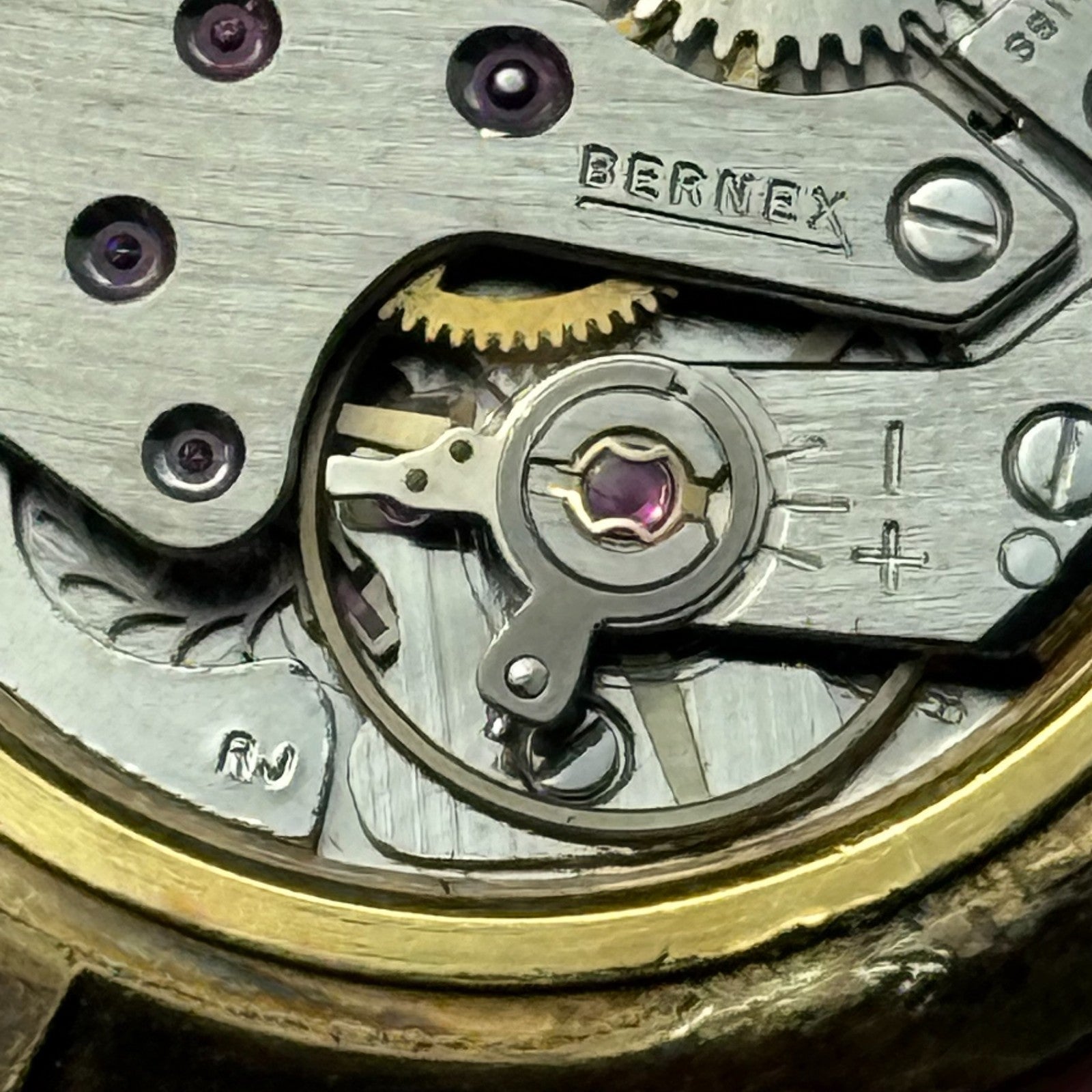 33mm Men's Vintage Bernex FHF 81 Running Swiss Manual Wind Watch PARTS REPAIR