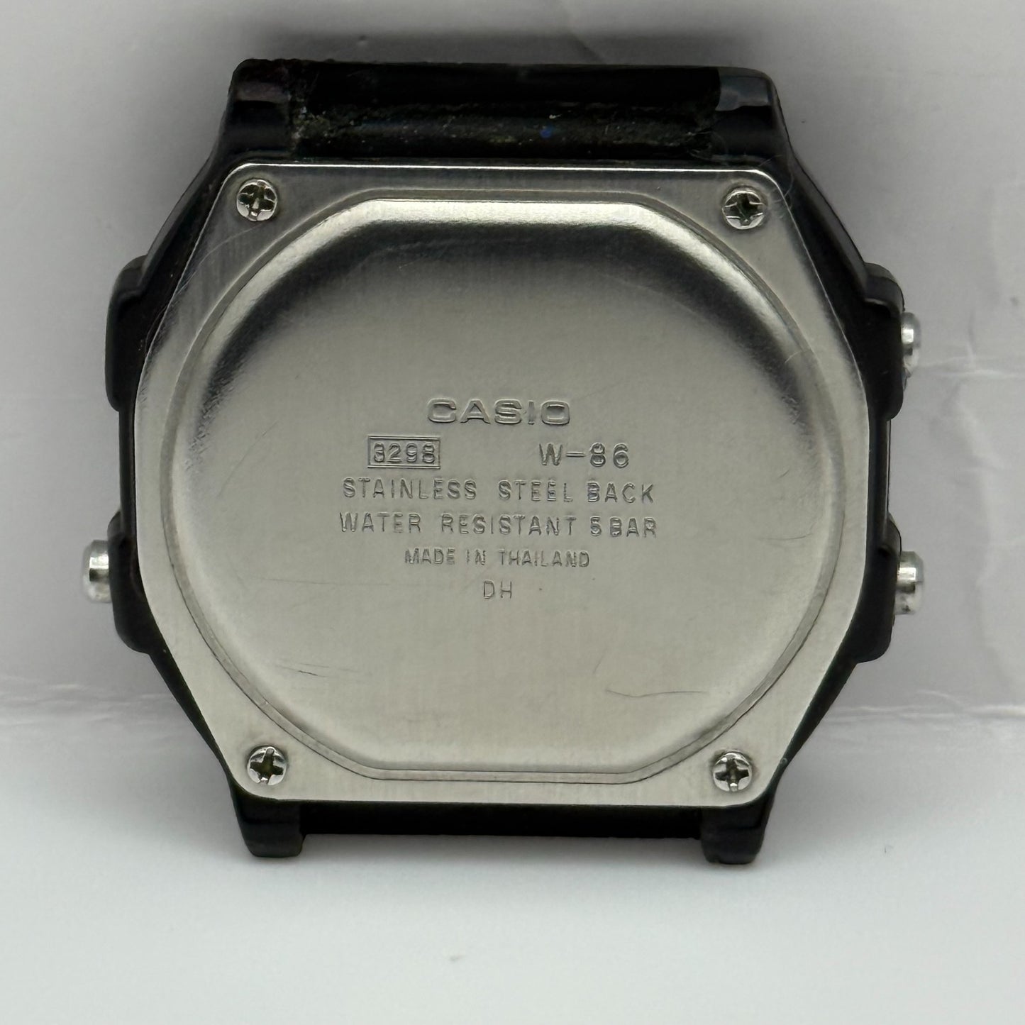 Casio W-86  Quartz Watch Alarm Chrono Illuminator Thailand 37mm PARTS REPAIR