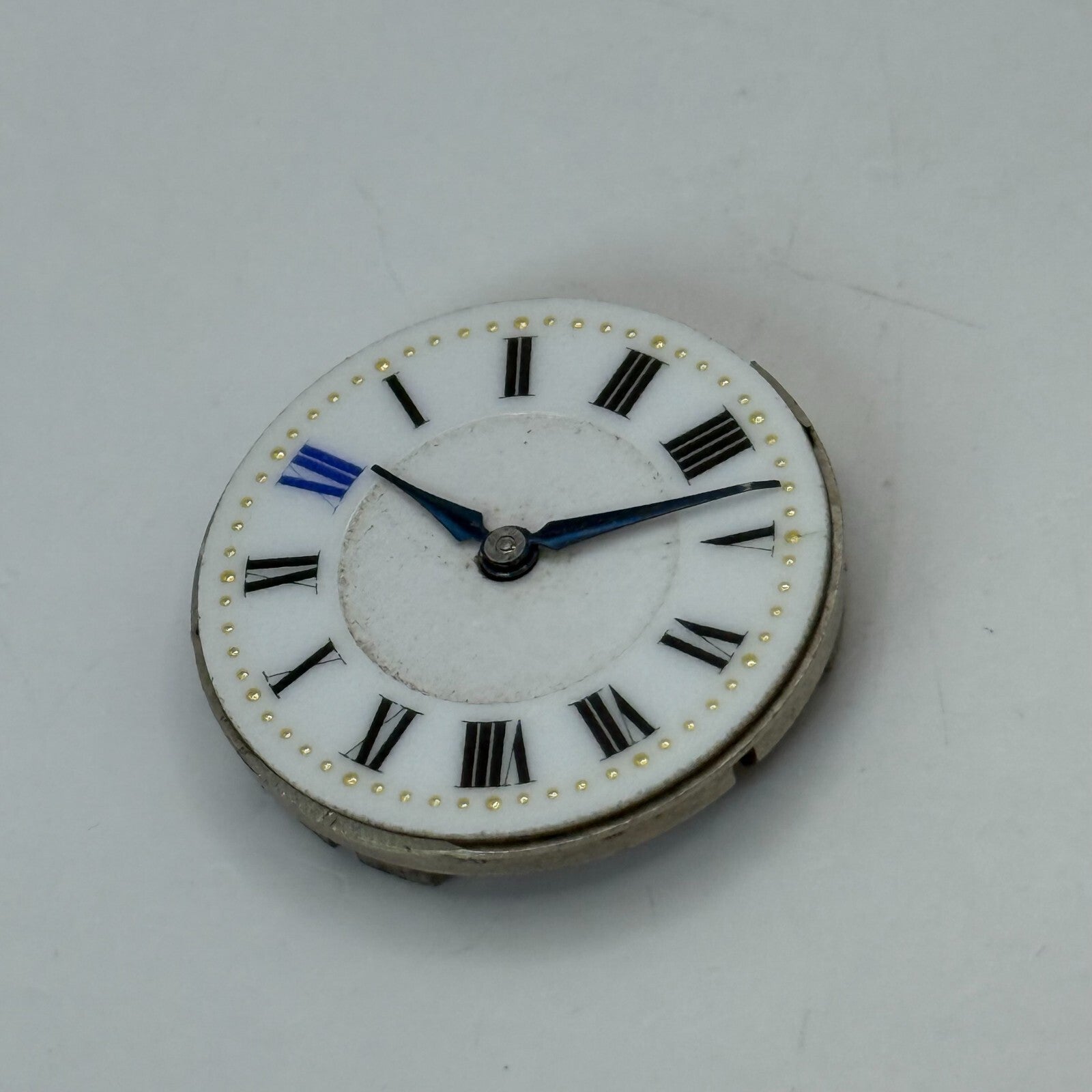 23.5mm Vintage Unidentified Leaf Mark Trench Watch Movement Manual Wind PARTS