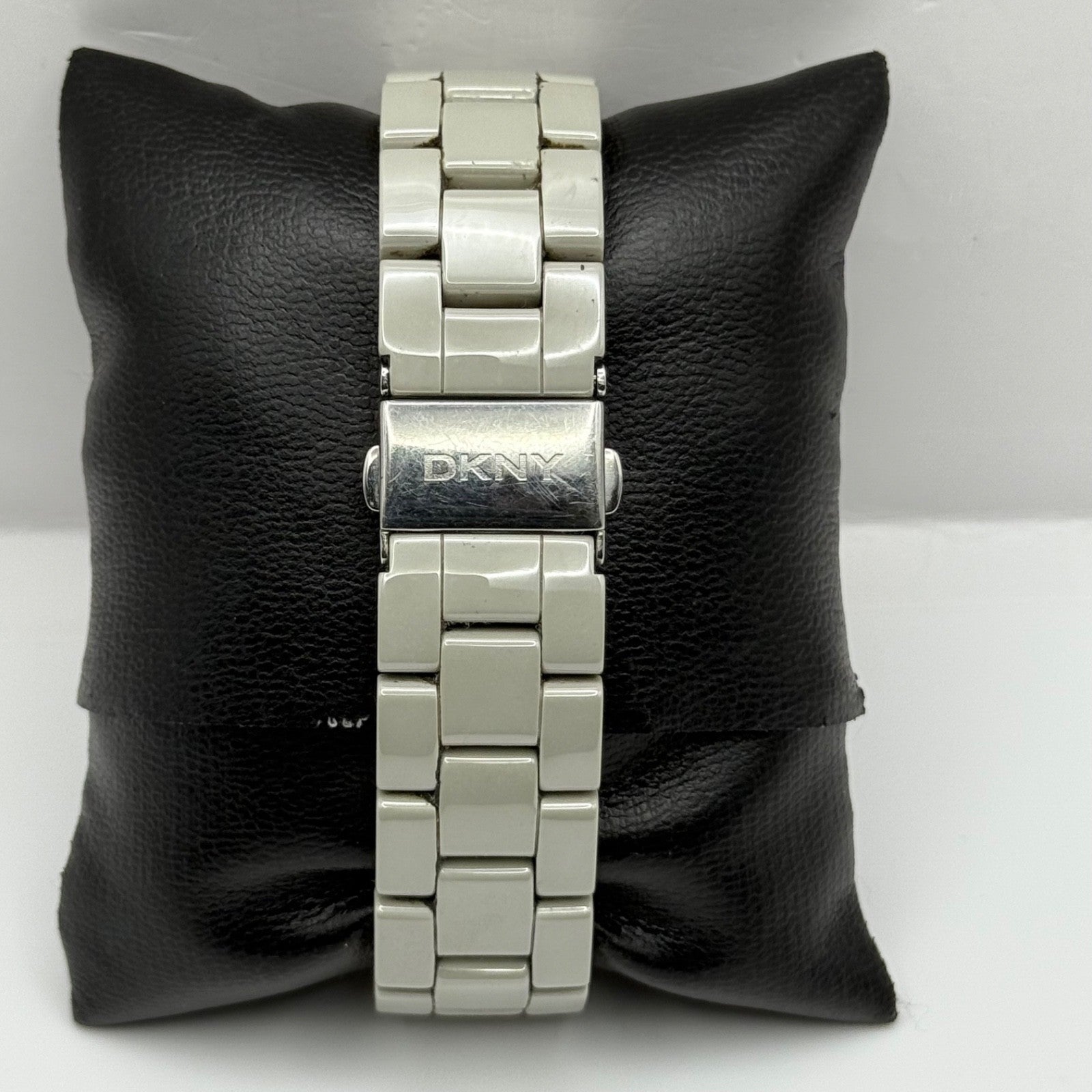 DKNY Ceramic Chronograph Watch Quartz Date Dial 38mm NY-8506 Bracelet Unisex