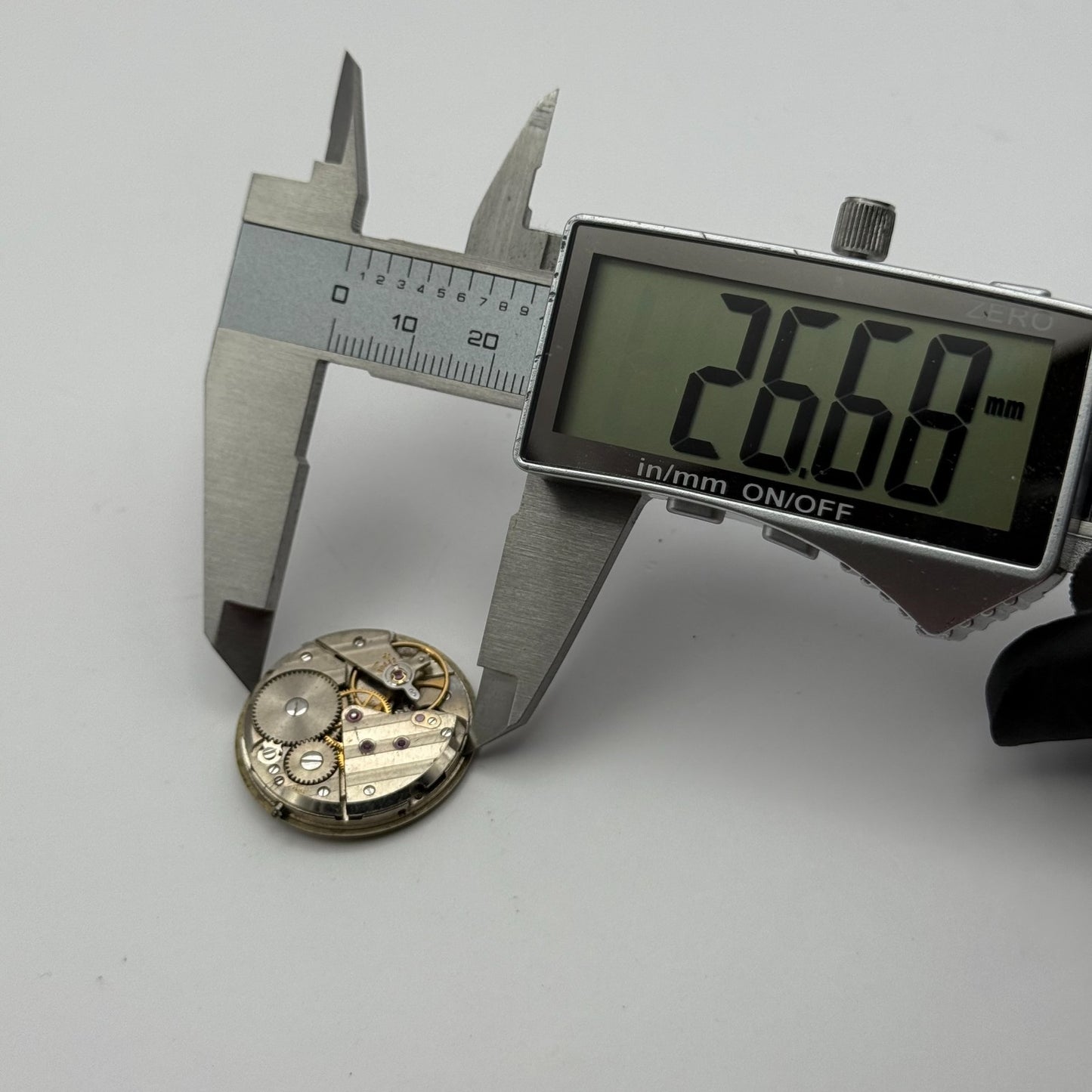 ETA 1120 Watch Movement Garrard Manual Wind Vintage Swiss Parts Repair 26.6mm