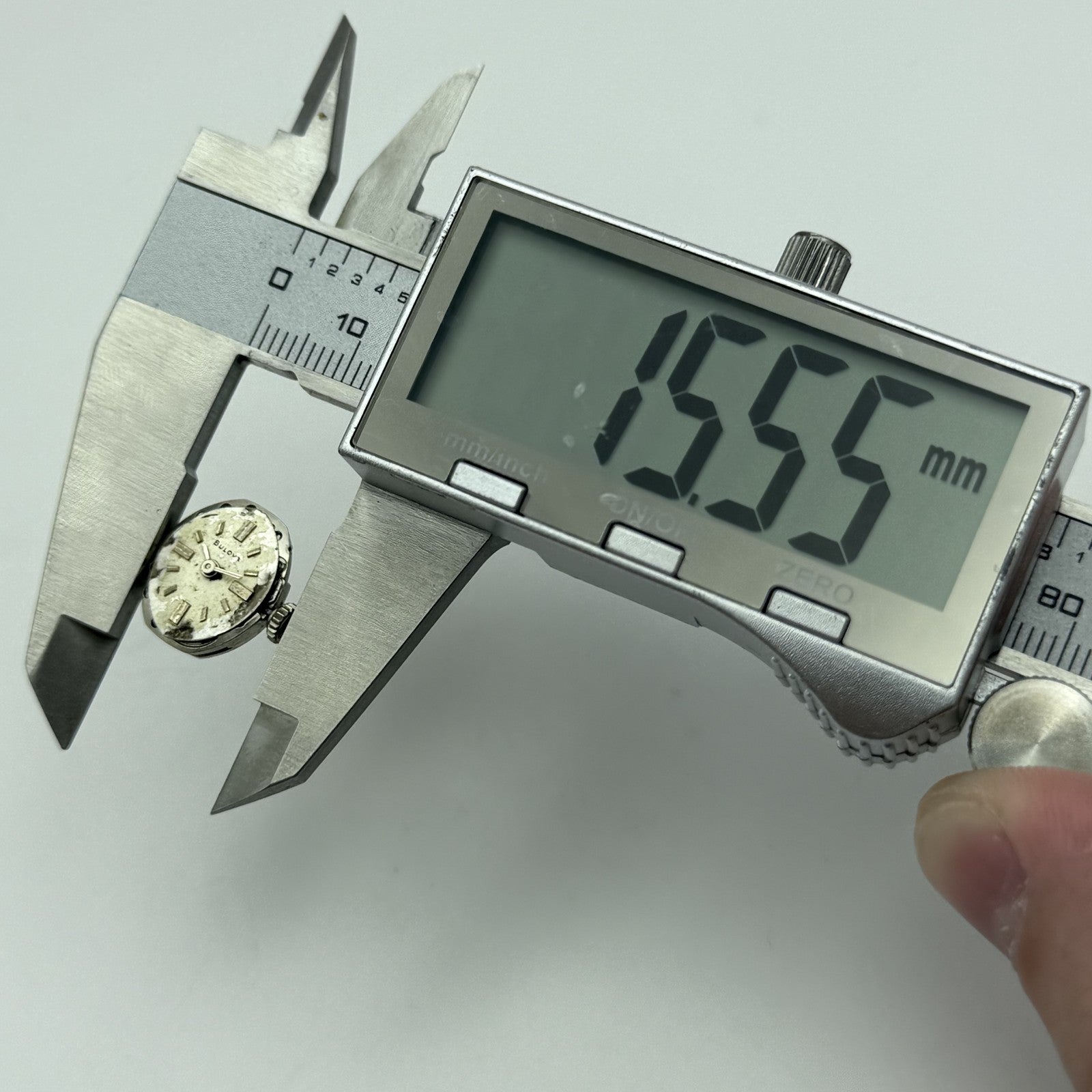 12.9mm Running Vintage Bulova 5AR Manual Wind Watch Movement PARTS REPAIR