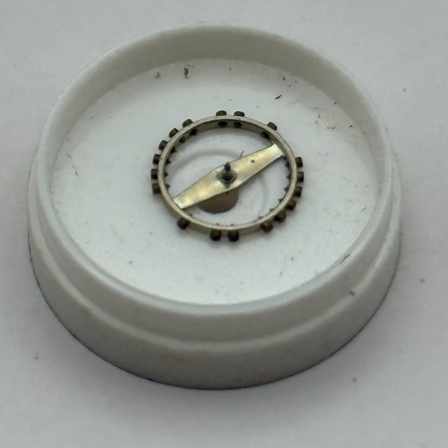 FEF 270 Balance Complete 5 1/4''' Renata 173 M Watch Movement Parts DAMAGED
