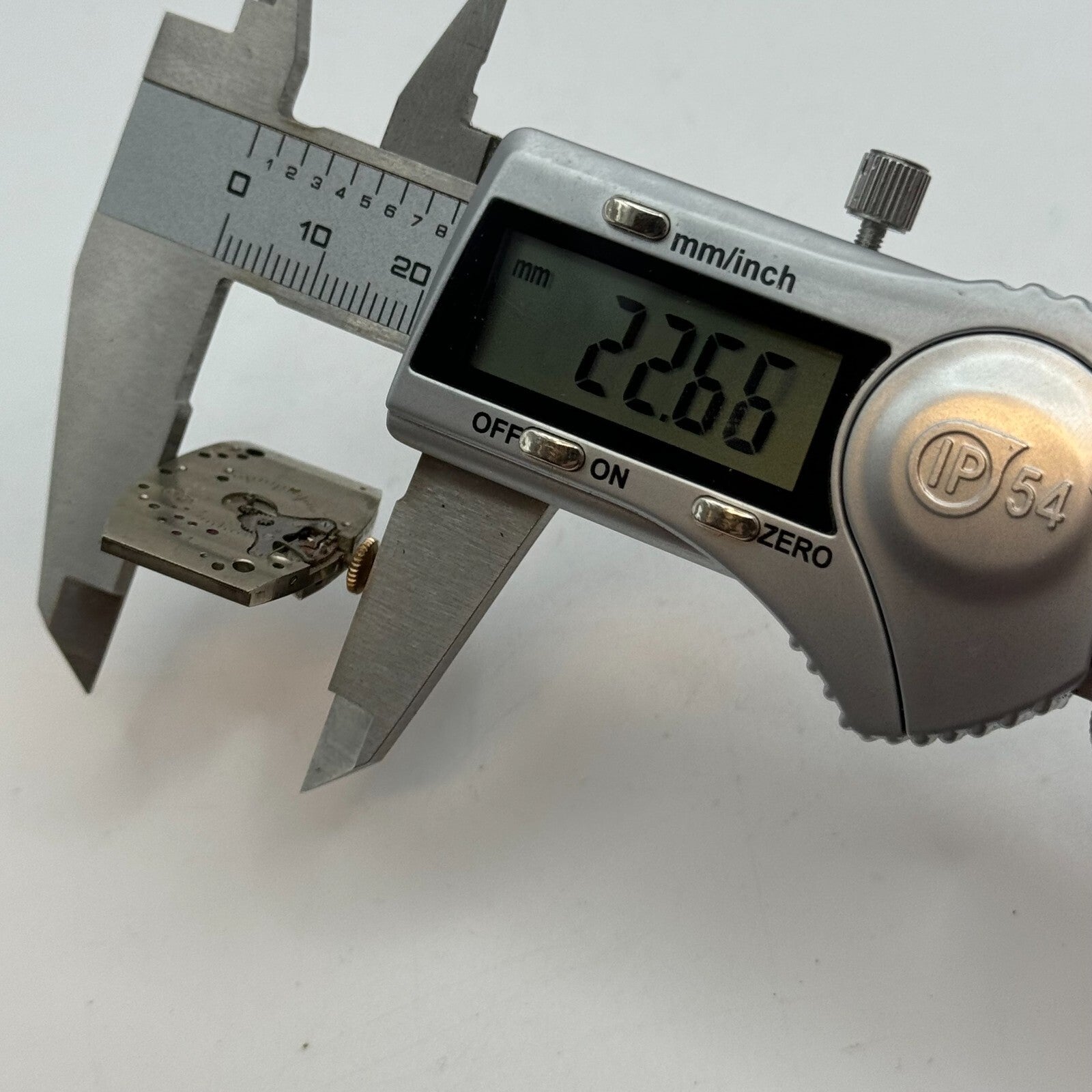 20mm Men's Marc Favre Cal 485 Manual Wind Swiss Tank Watch Movement PARTS SPARES