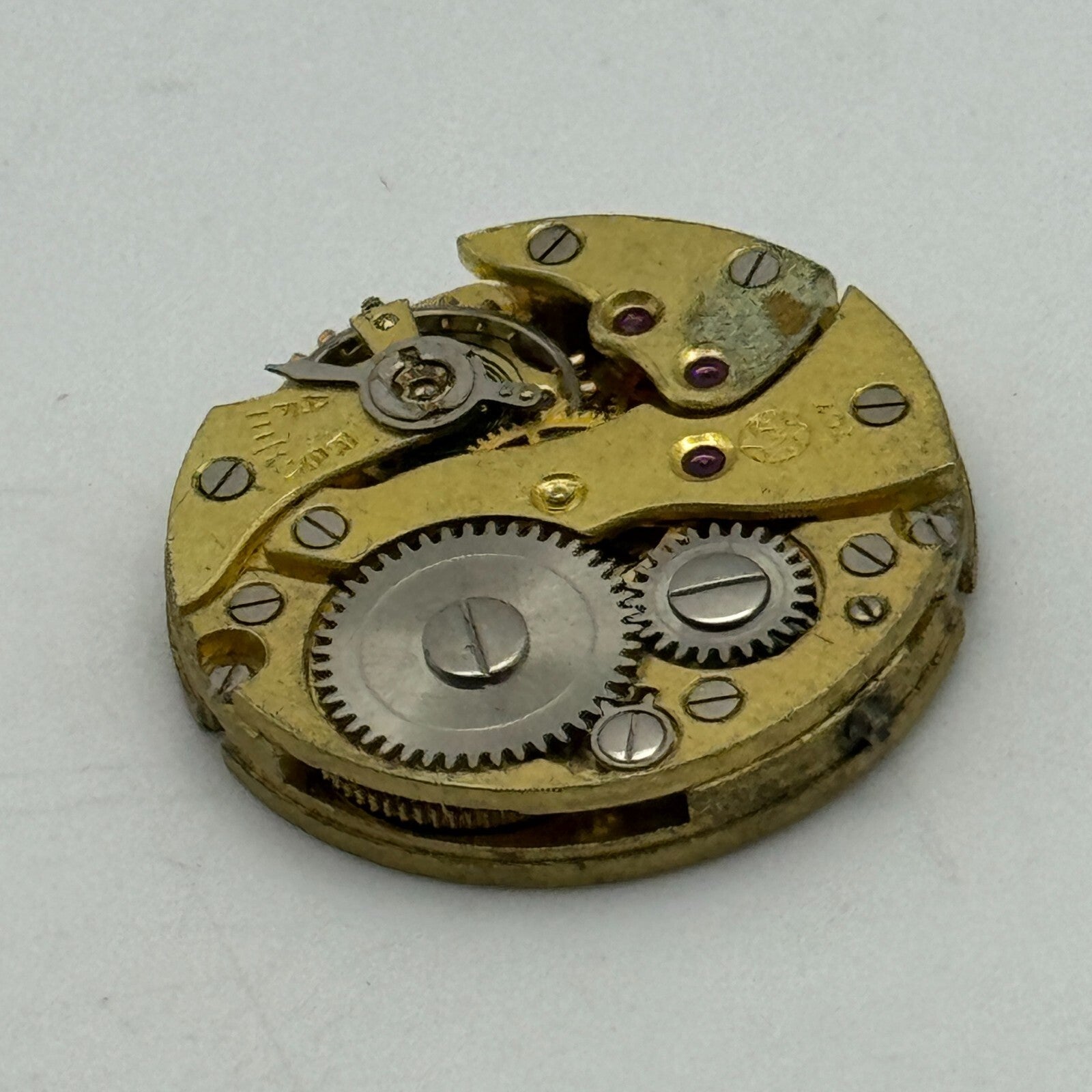 23.6mm West End Watch Co W 707 Manual Wind Watch Movement Swiss Vintage PARTS