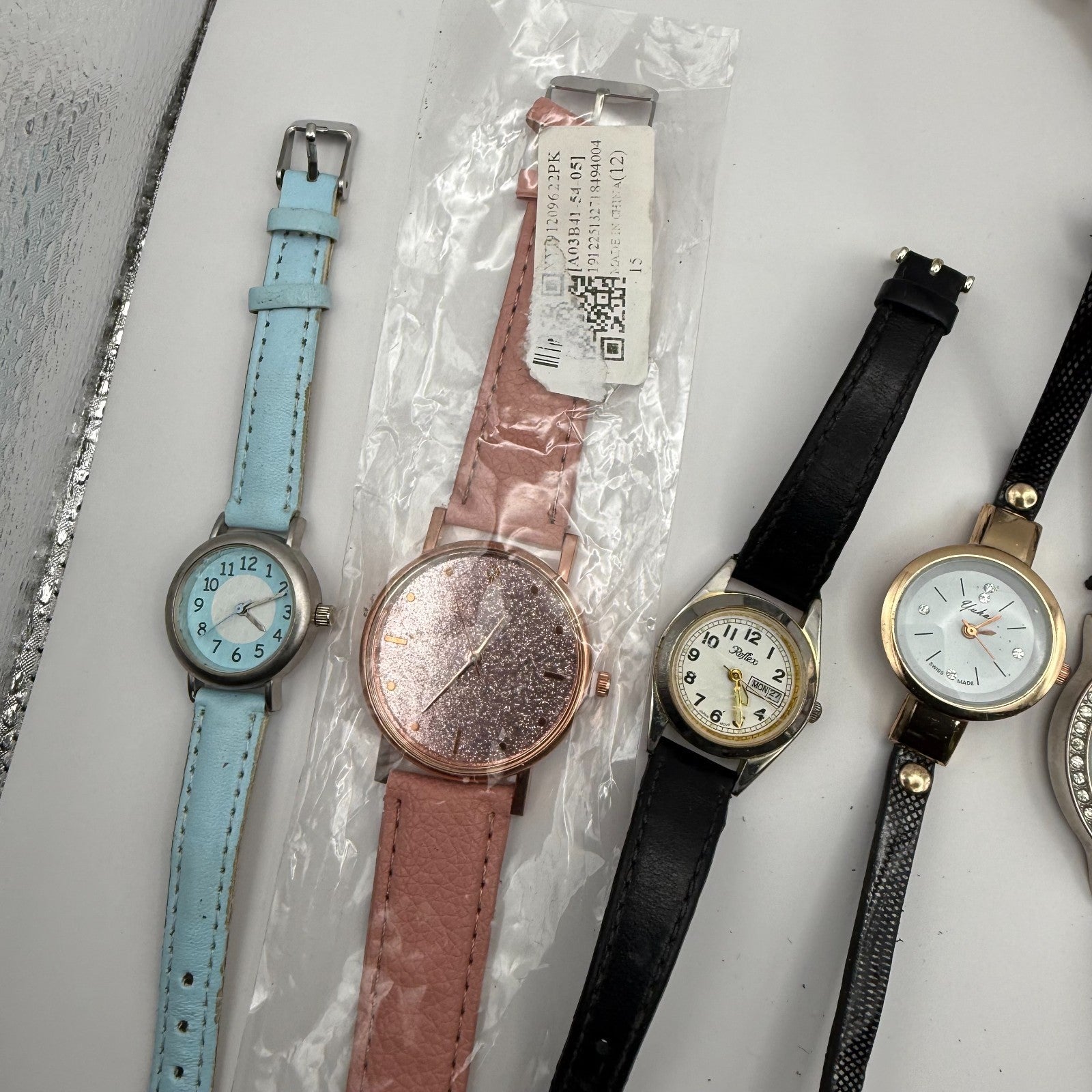 Bundle Of 16 Quartz Watches Job Lot Modern / Vintage Untested Parts / Repair